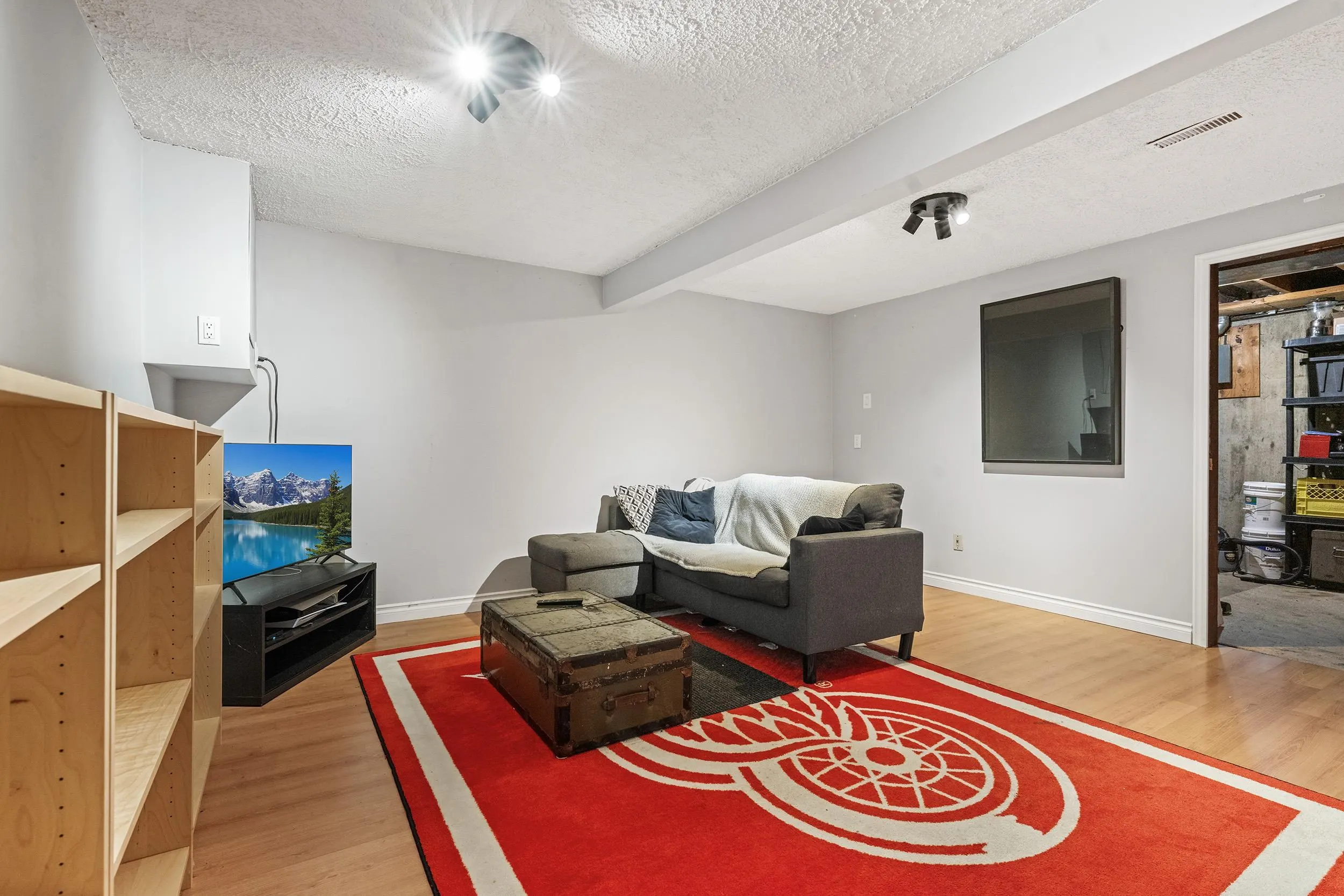 5351 200 Street #11