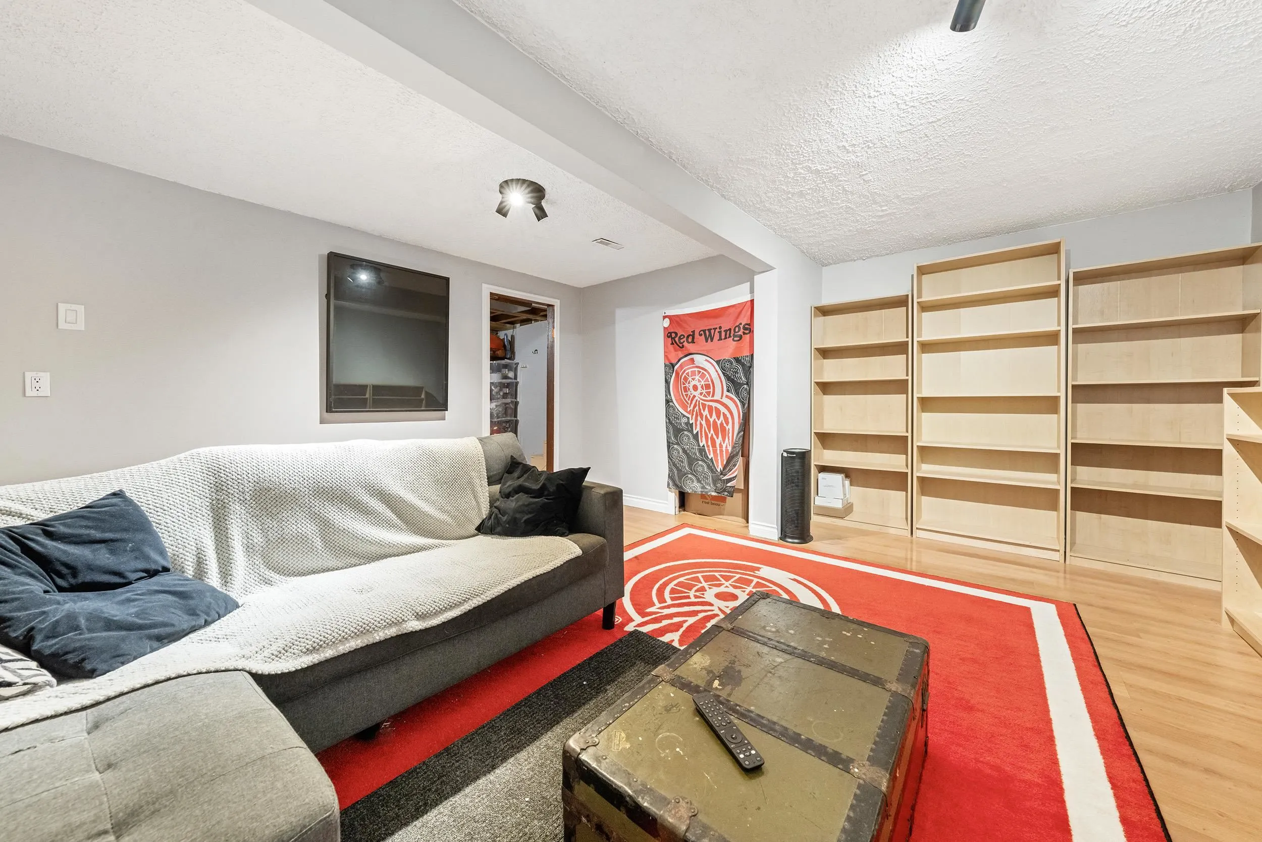 5351 200 Street #11