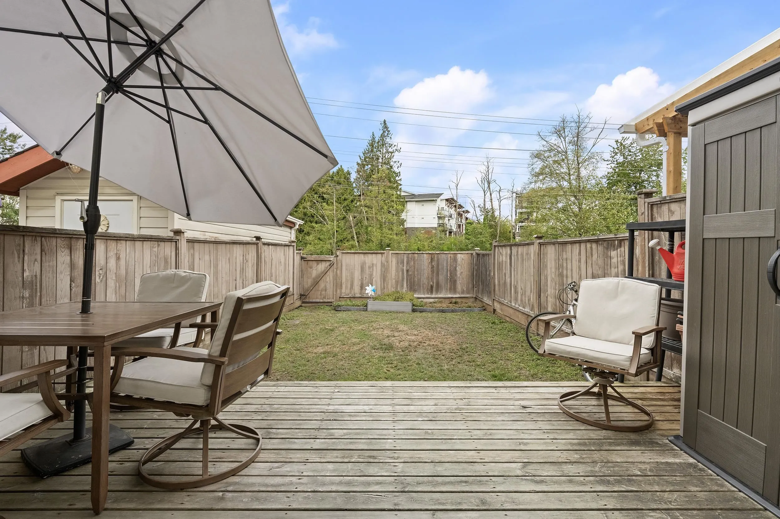 5351 200 Street #11