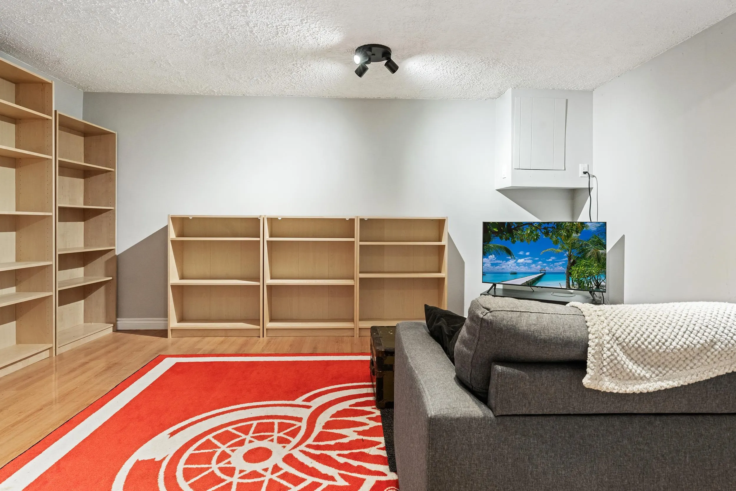 5351 200 Street #11