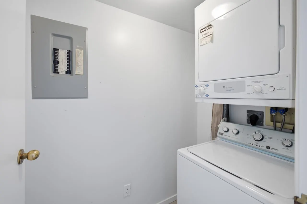 950 Cambie Street #203
