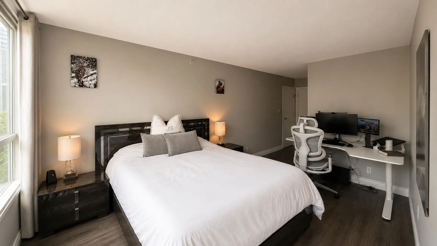 1228 Marinaside Crescent Street #608