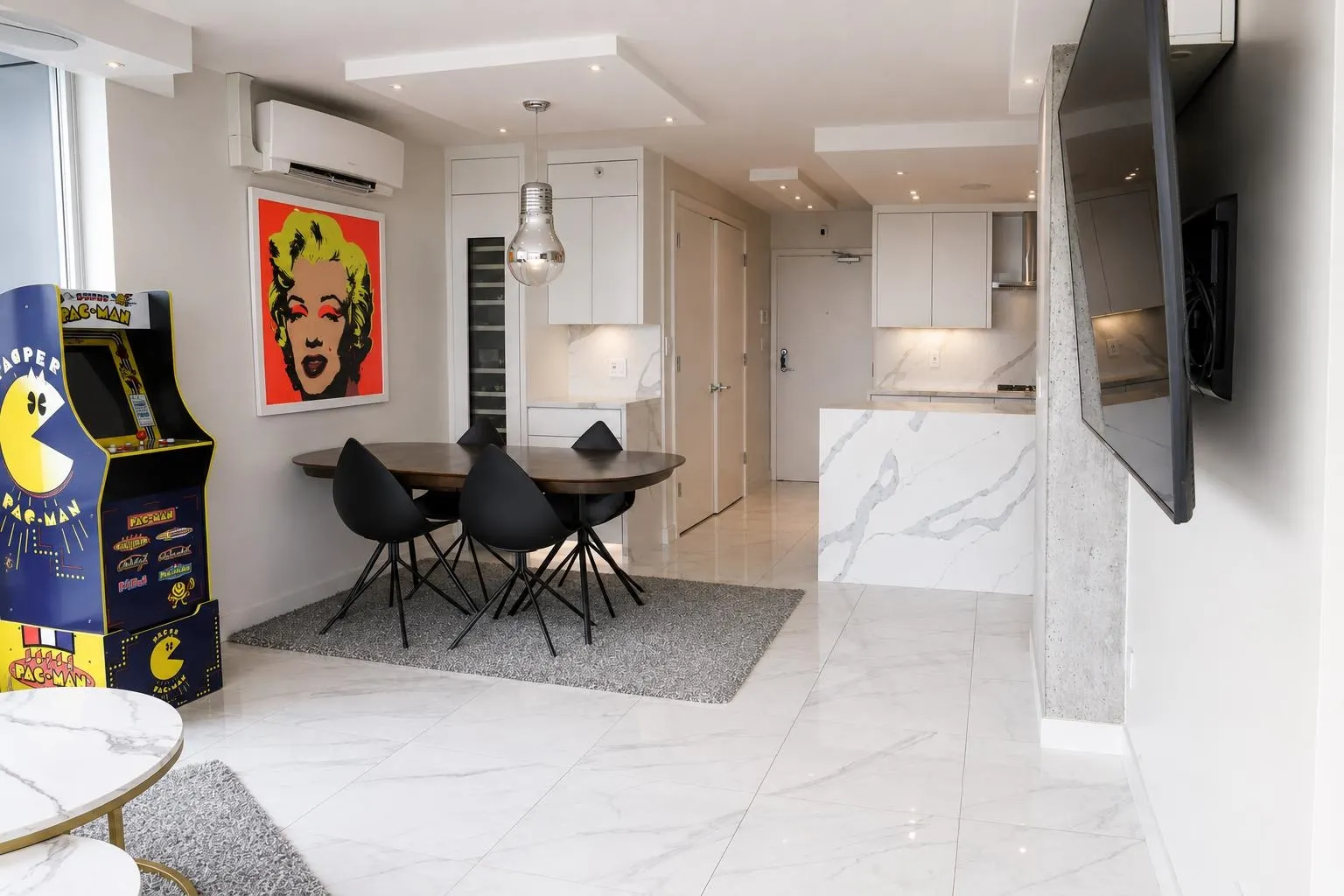 1033 Marinaside Crescent #2105