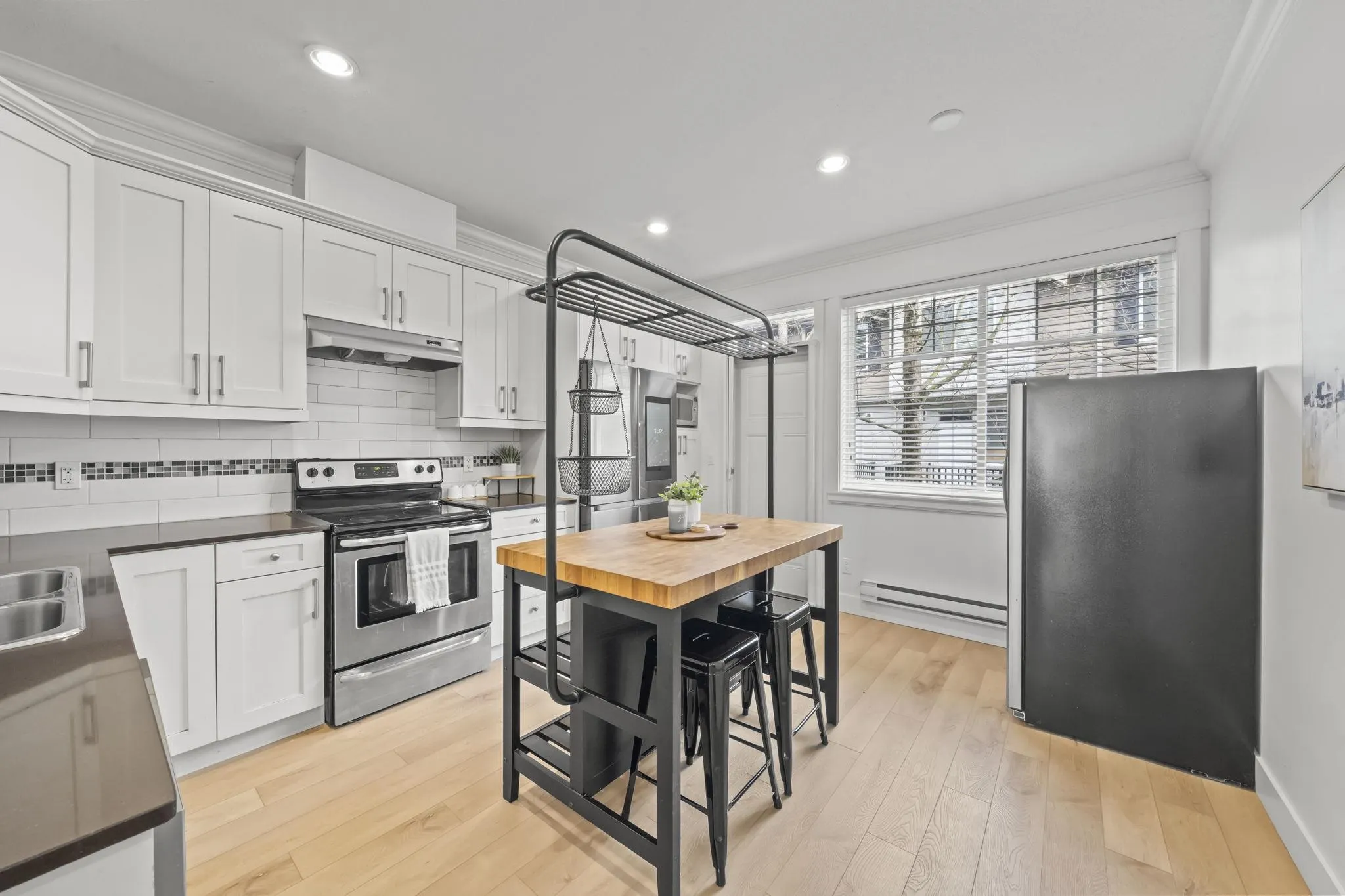 15399 Guildford Drive #12