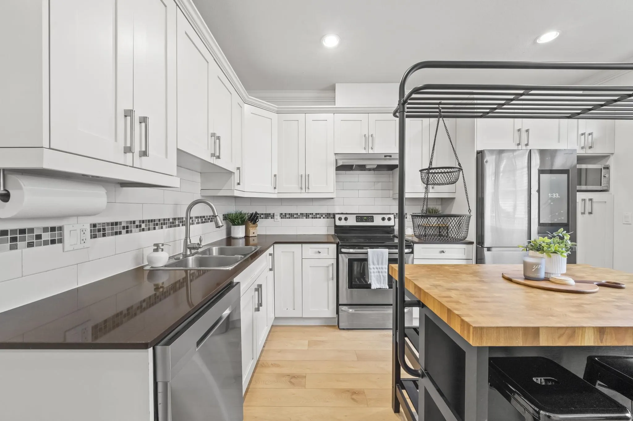 15399 Guildford Drive #12