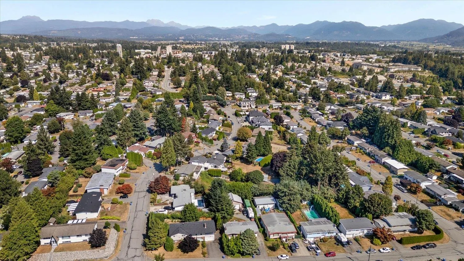 2034 Majestic Crescent