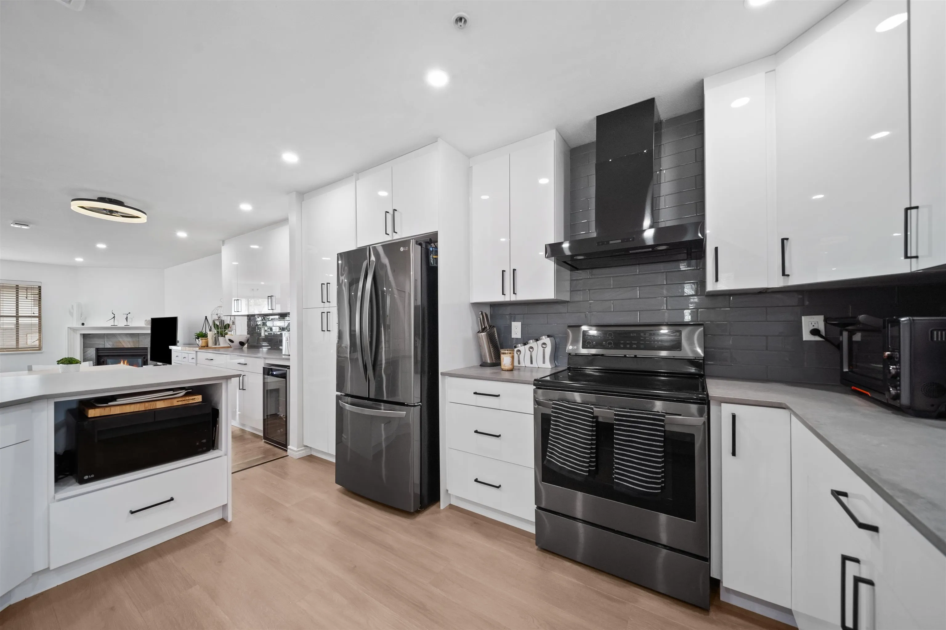 19160 119 Avenue #45