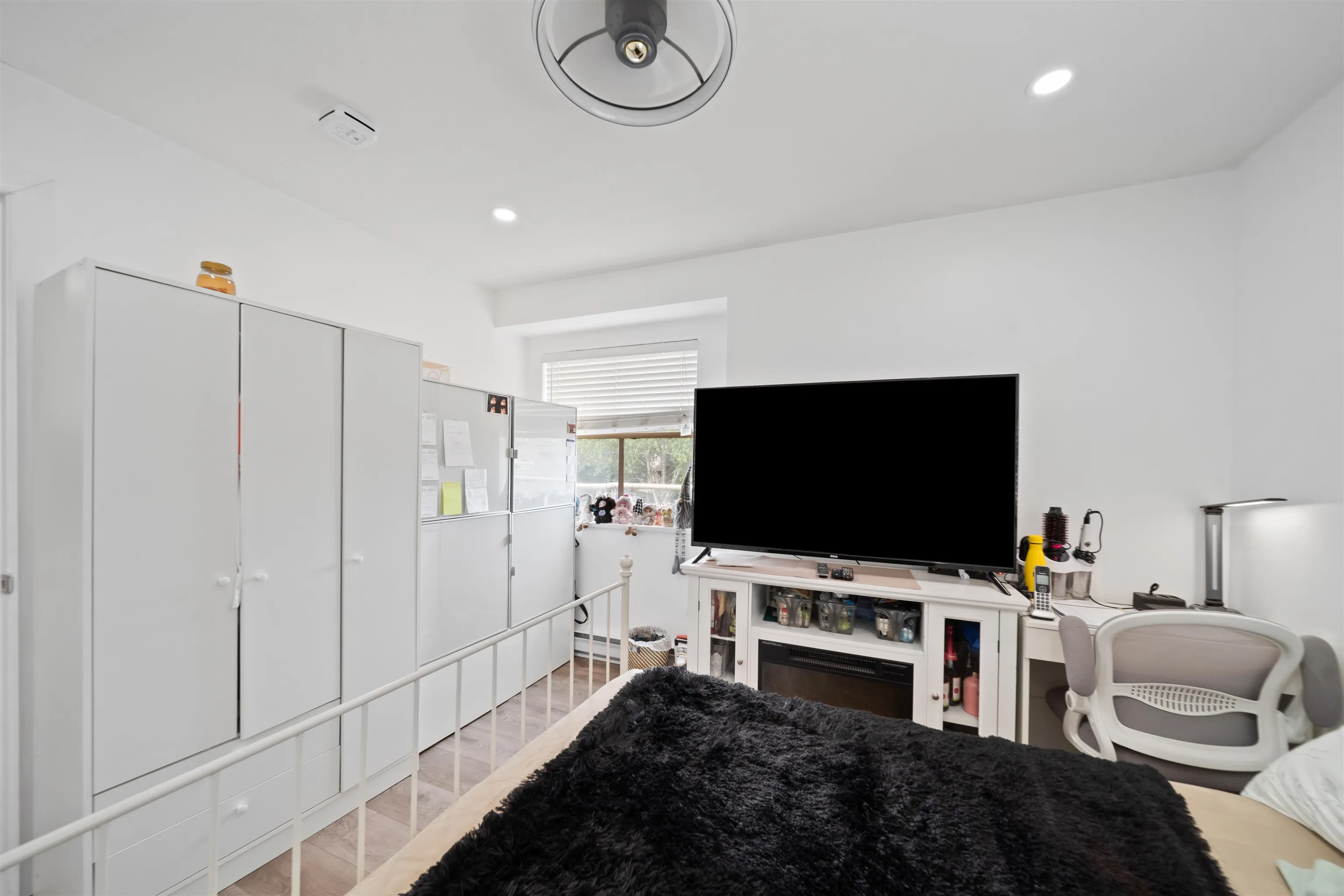 19160 119 Avenue #45