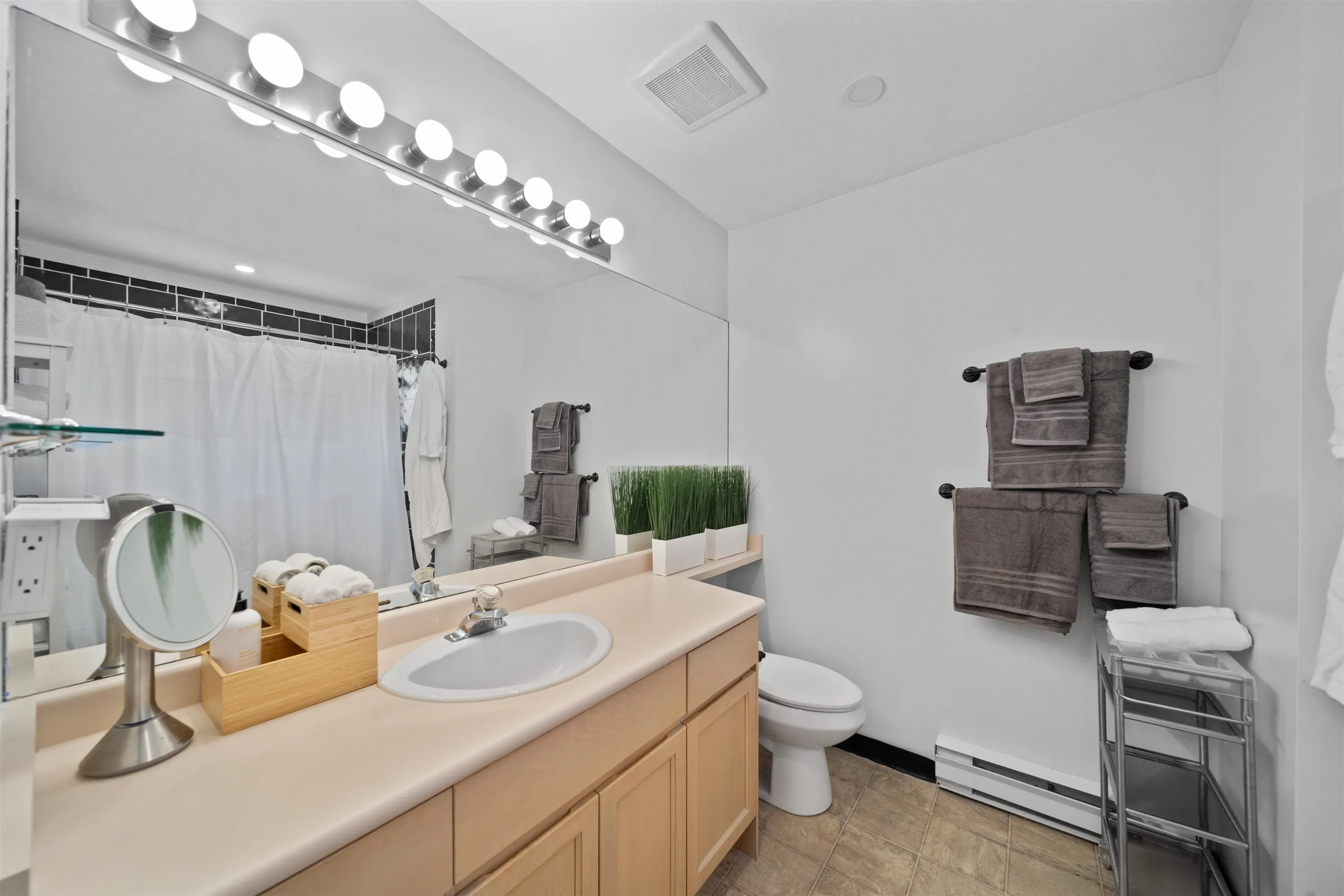 19160 119 Avenue #45