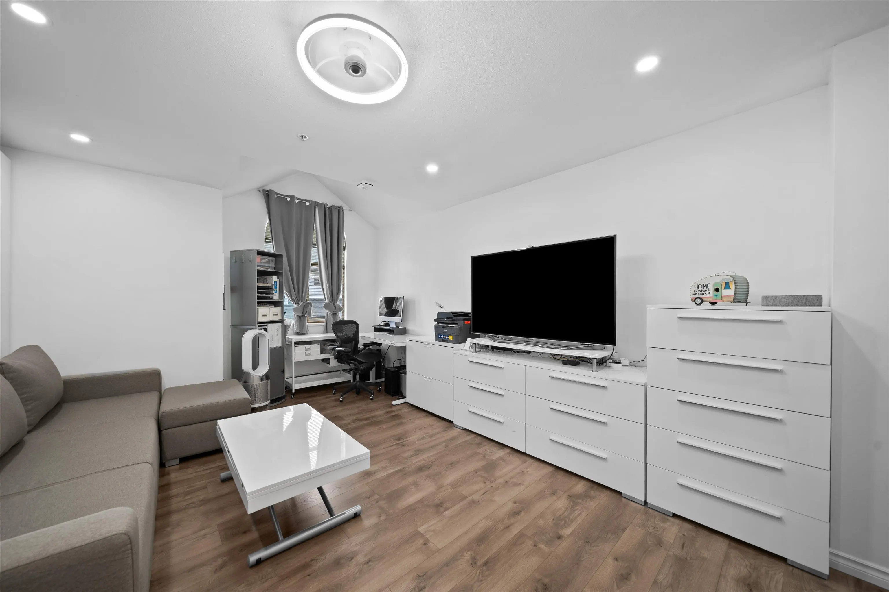 19160 119 Avenue #45