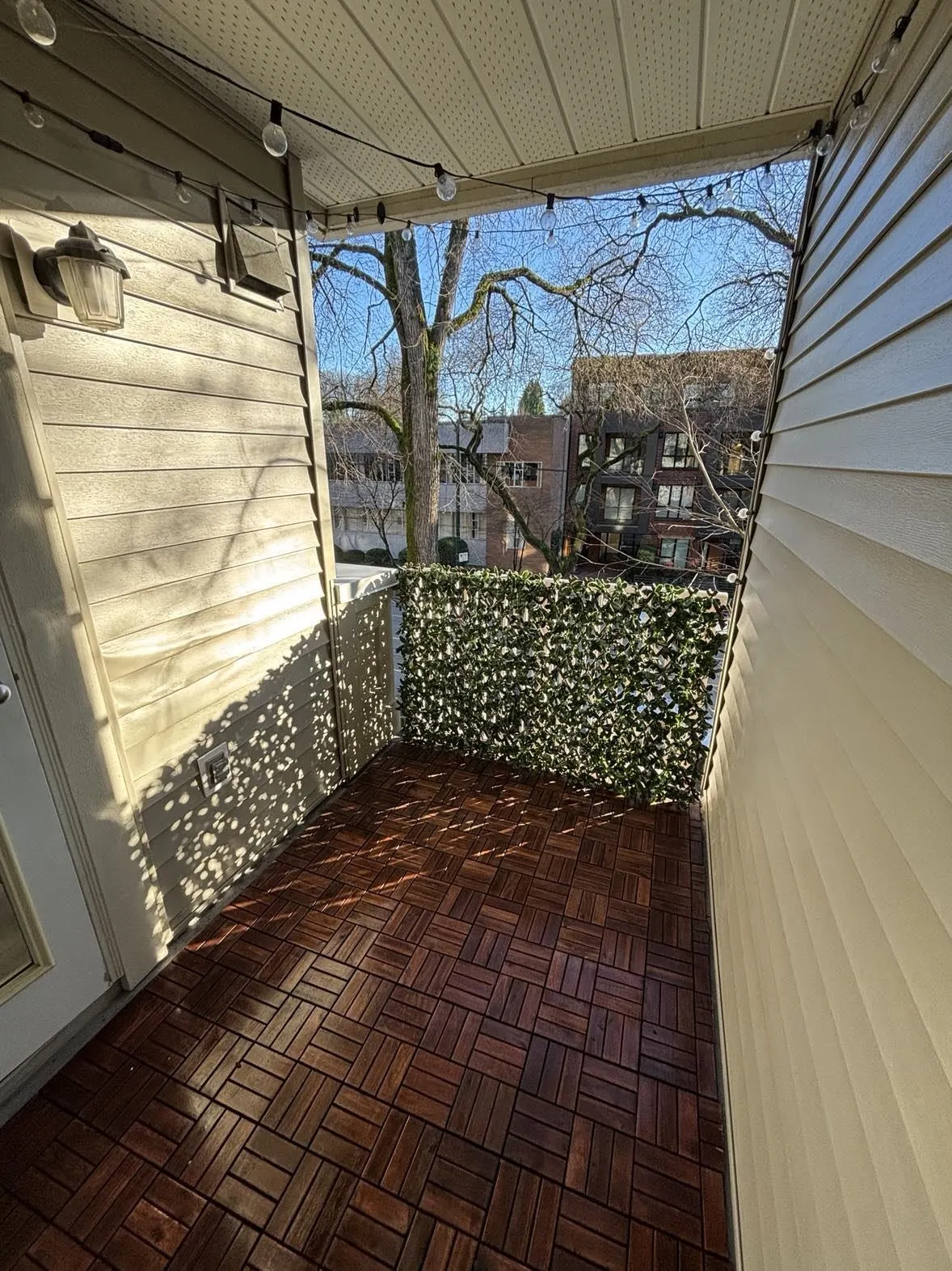 2755 Maple Street #304