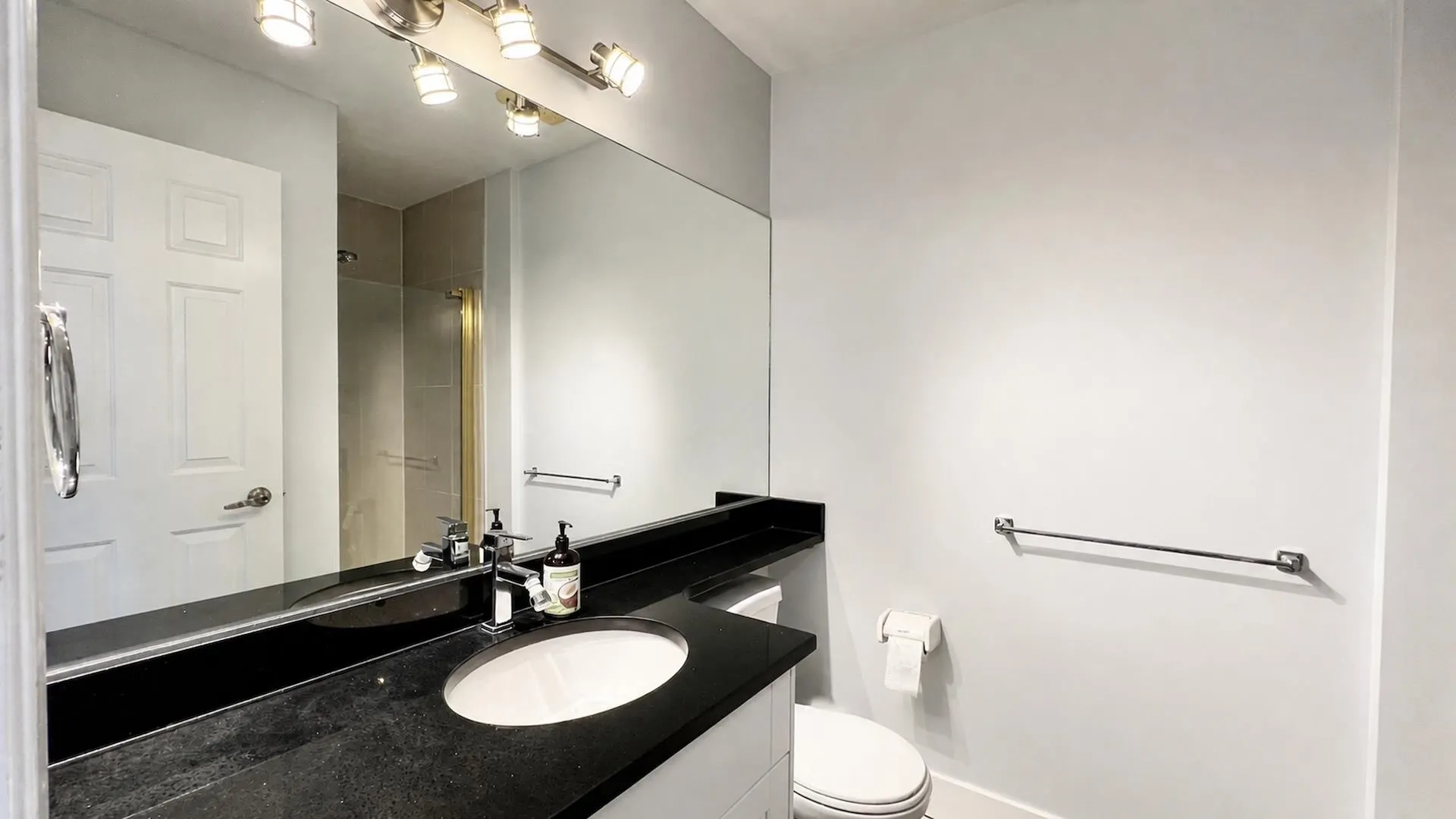 5885 Olive Avenue #1706