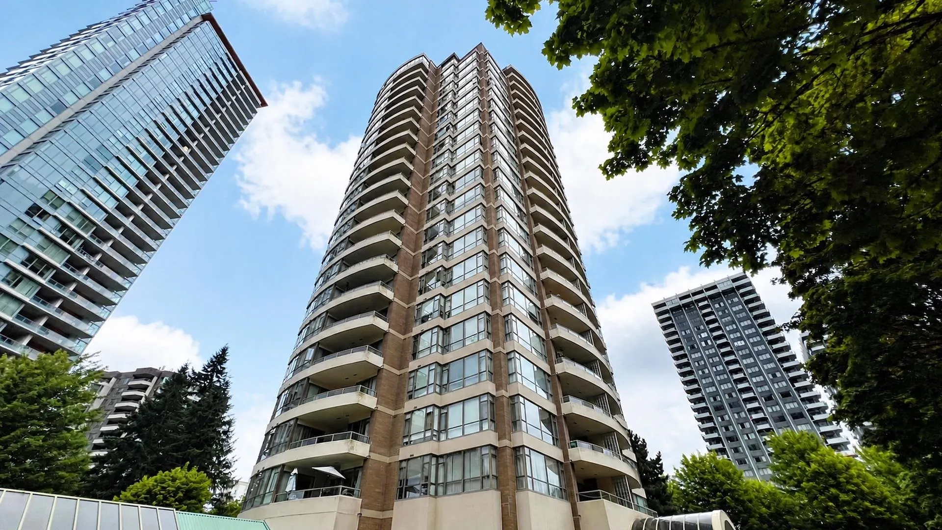 5885 Olive Avenue #1706