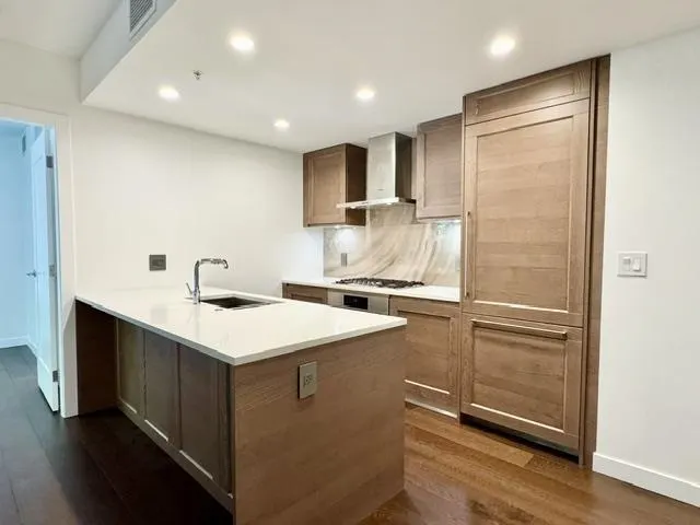 5629 Birney Avenue #2XX