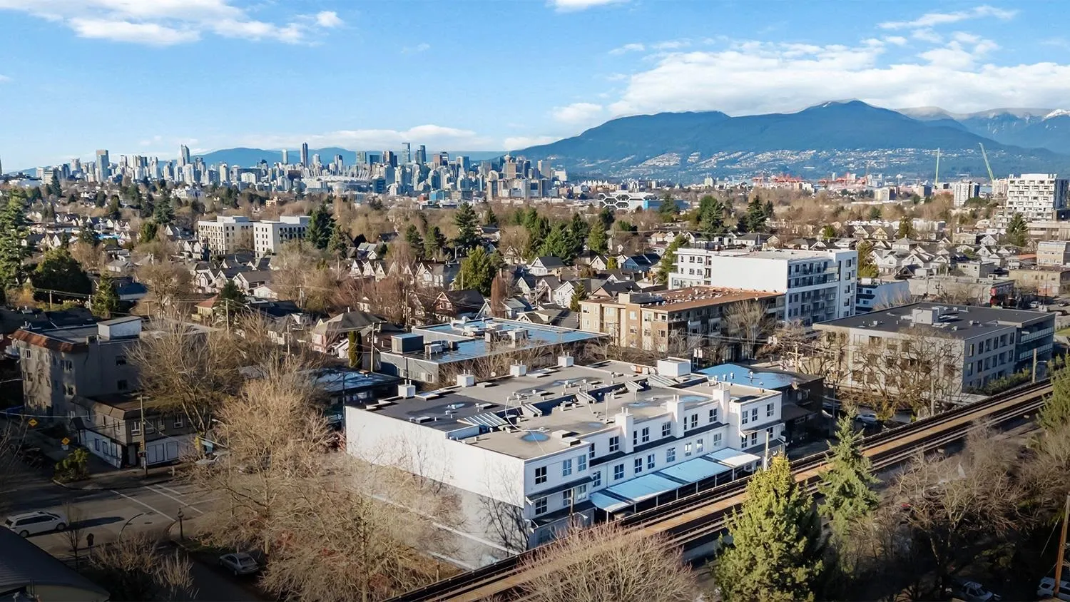 2928 Commercial Drive #301