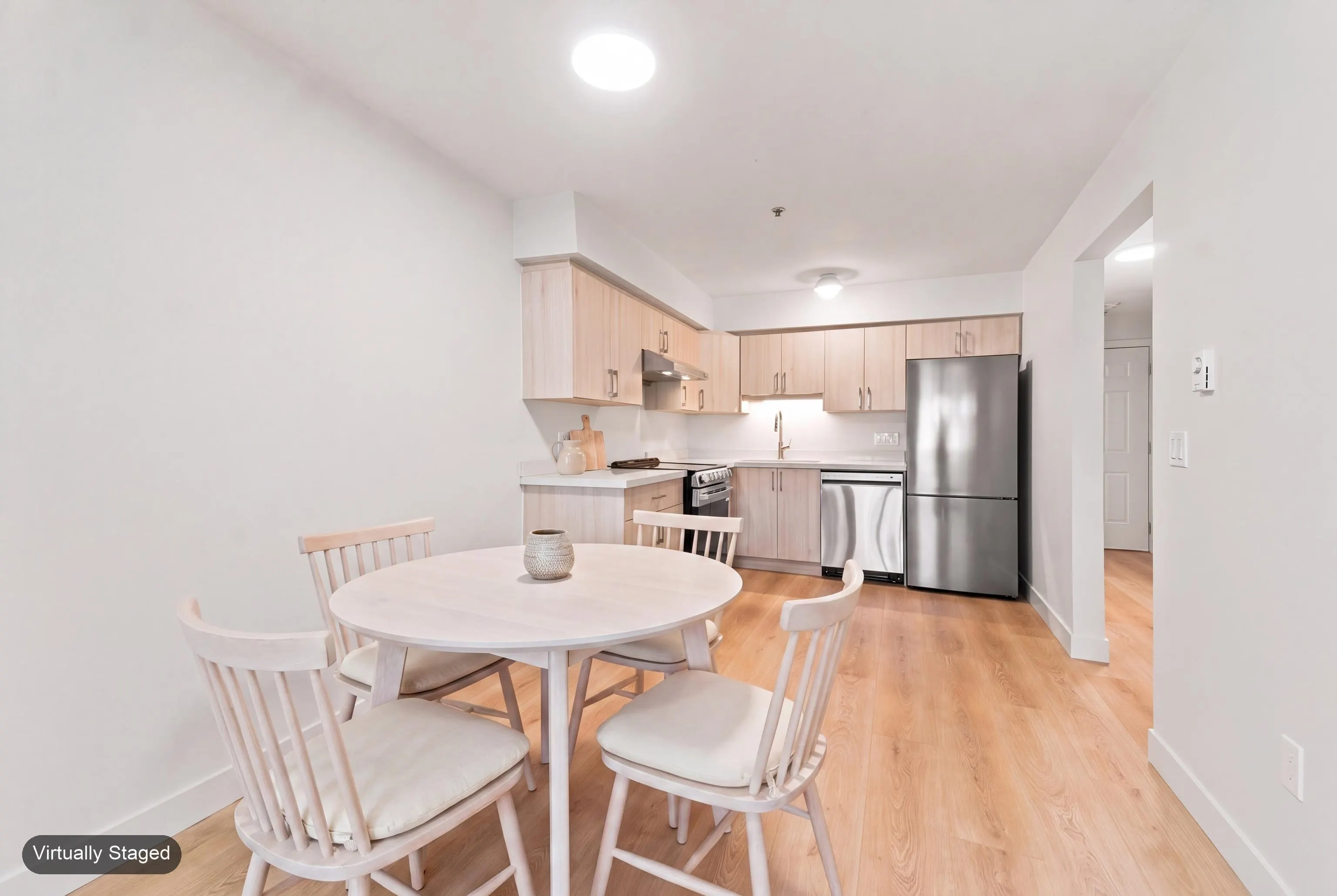2928 Commercial Drive #301