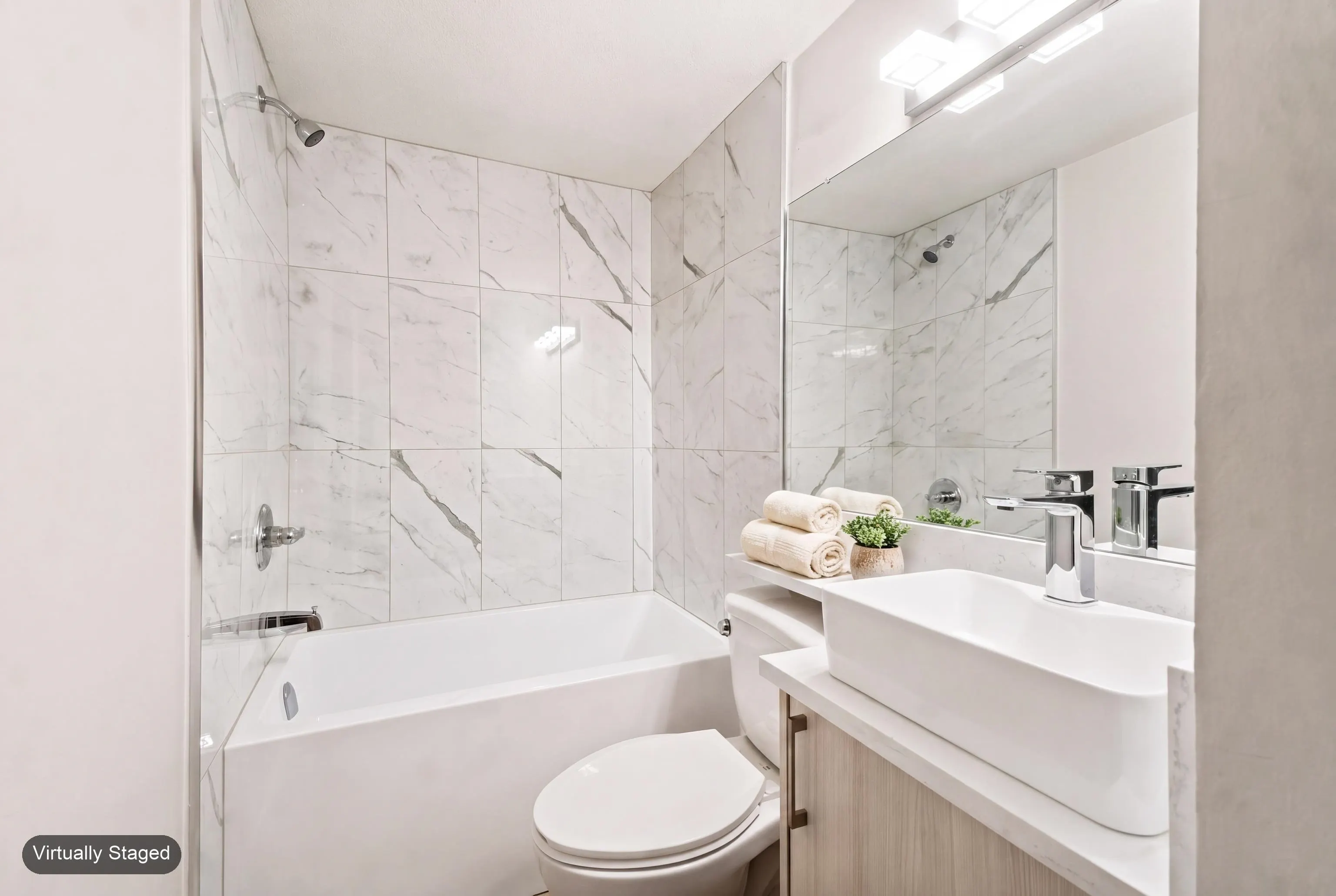 2928 Commercial Drive #301