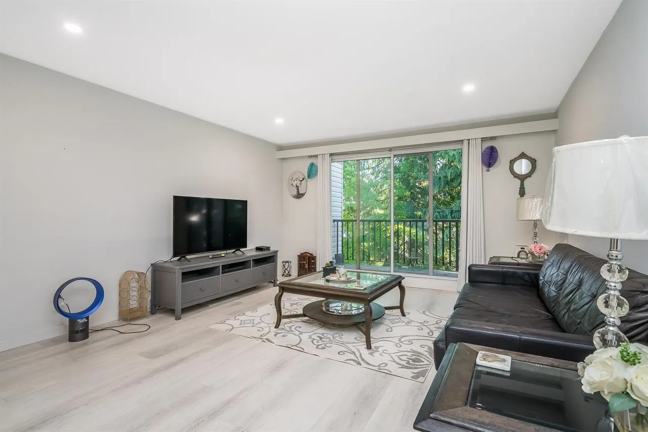 15268 100 Avenue #307
