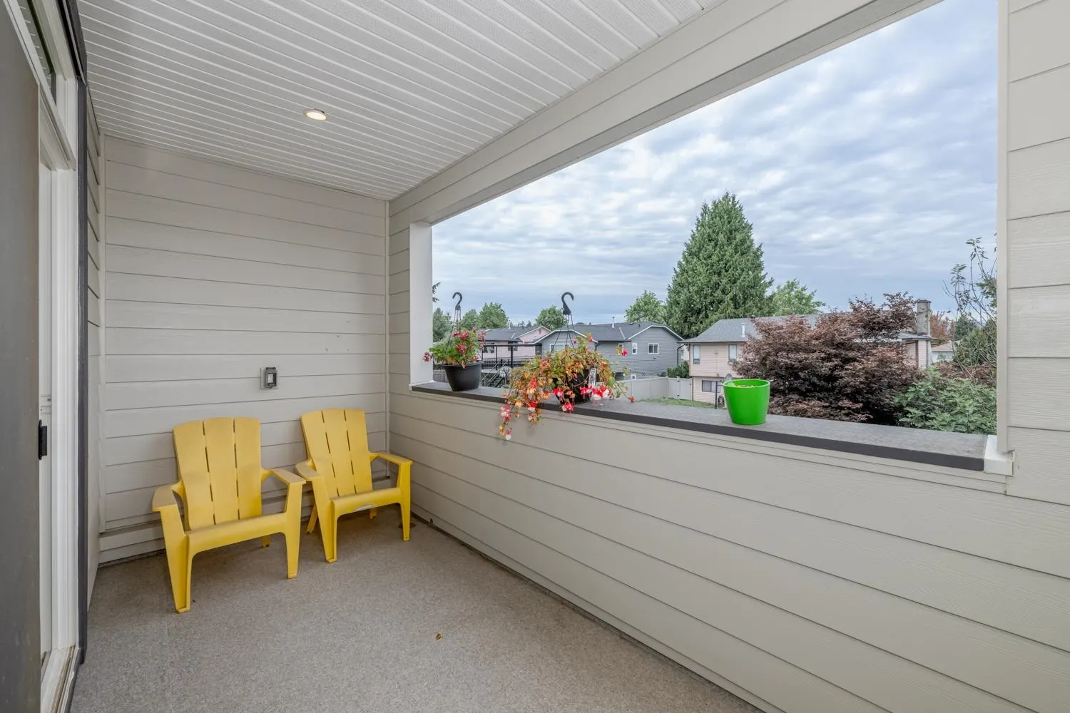 15489 99a Avenue #40