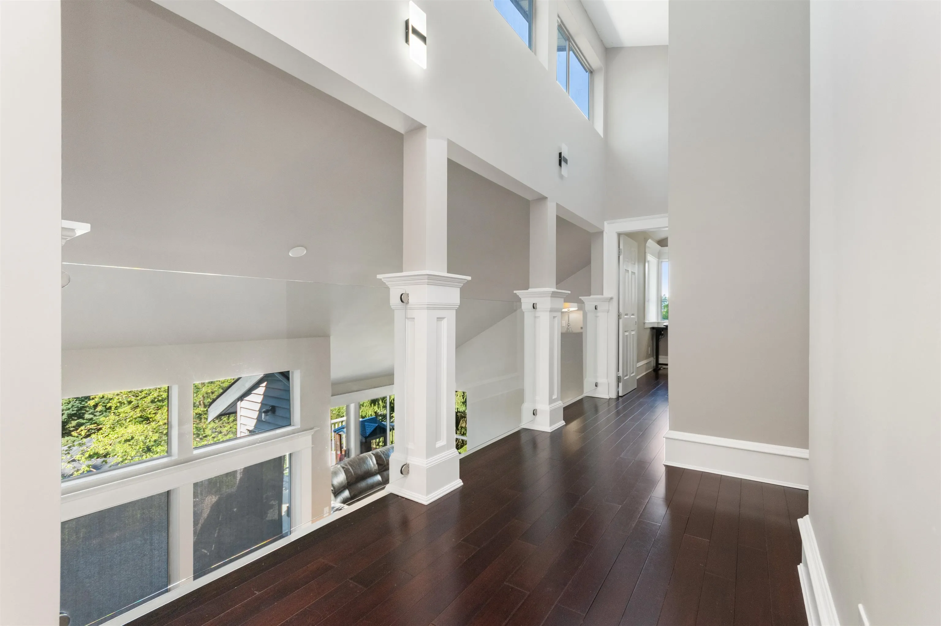 2716 St Moritz Way