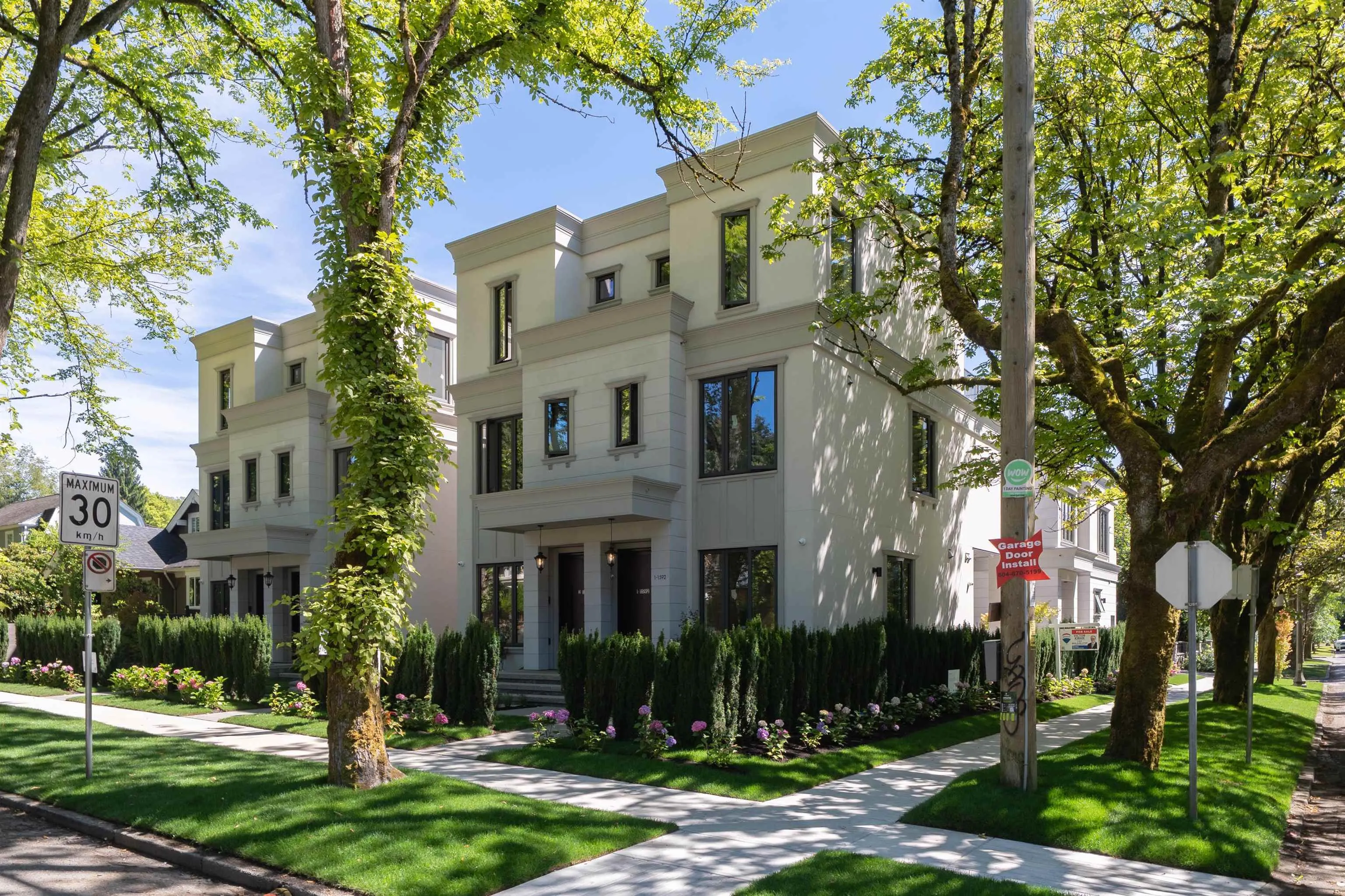 1592 Nanton Avenue #1