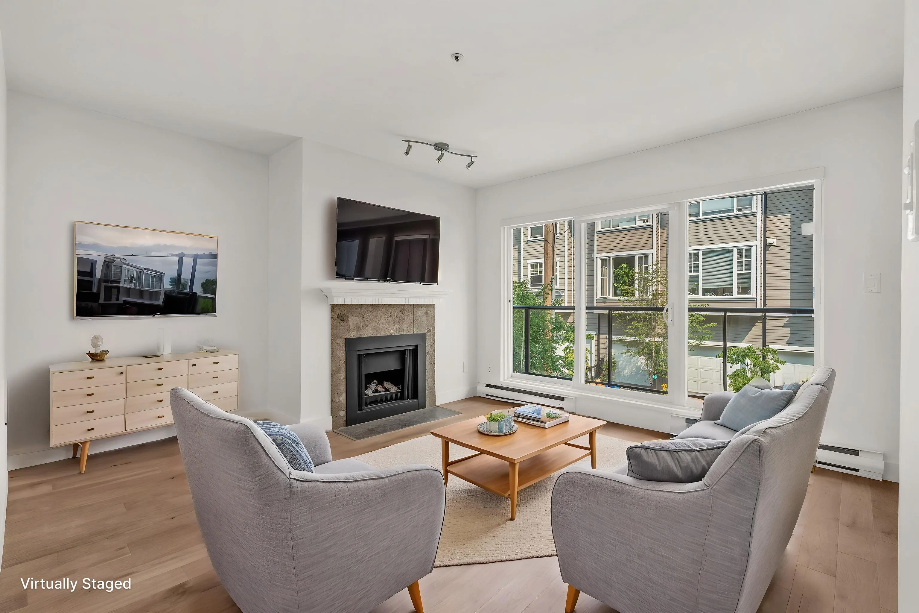 833 W 16th Avenue #204