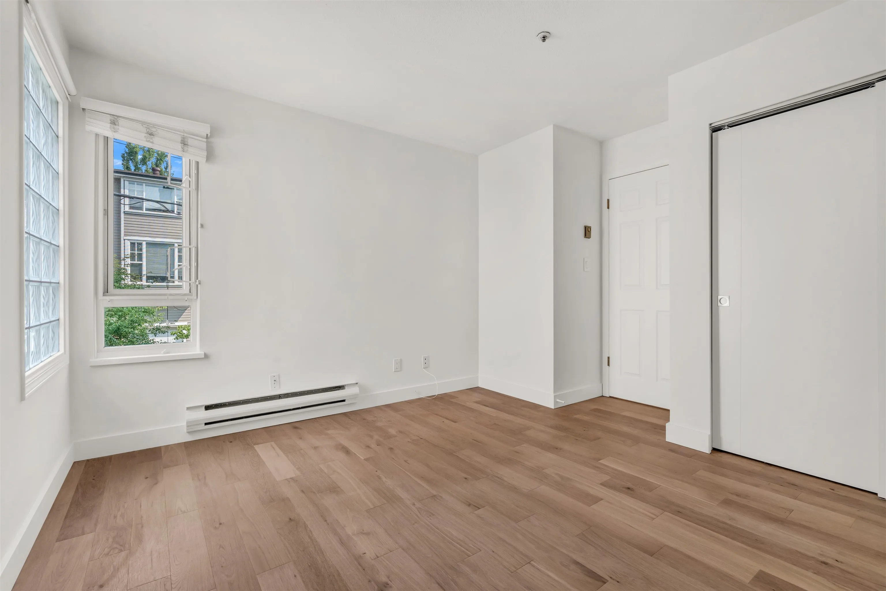 833 W 16th Avenue #204