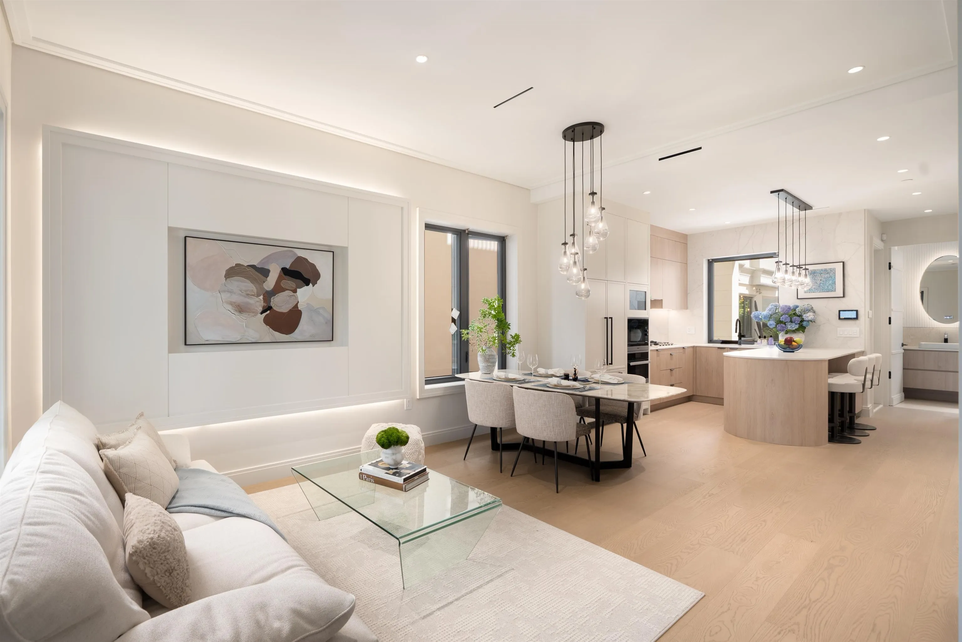 1592 Nanton Avenue #2