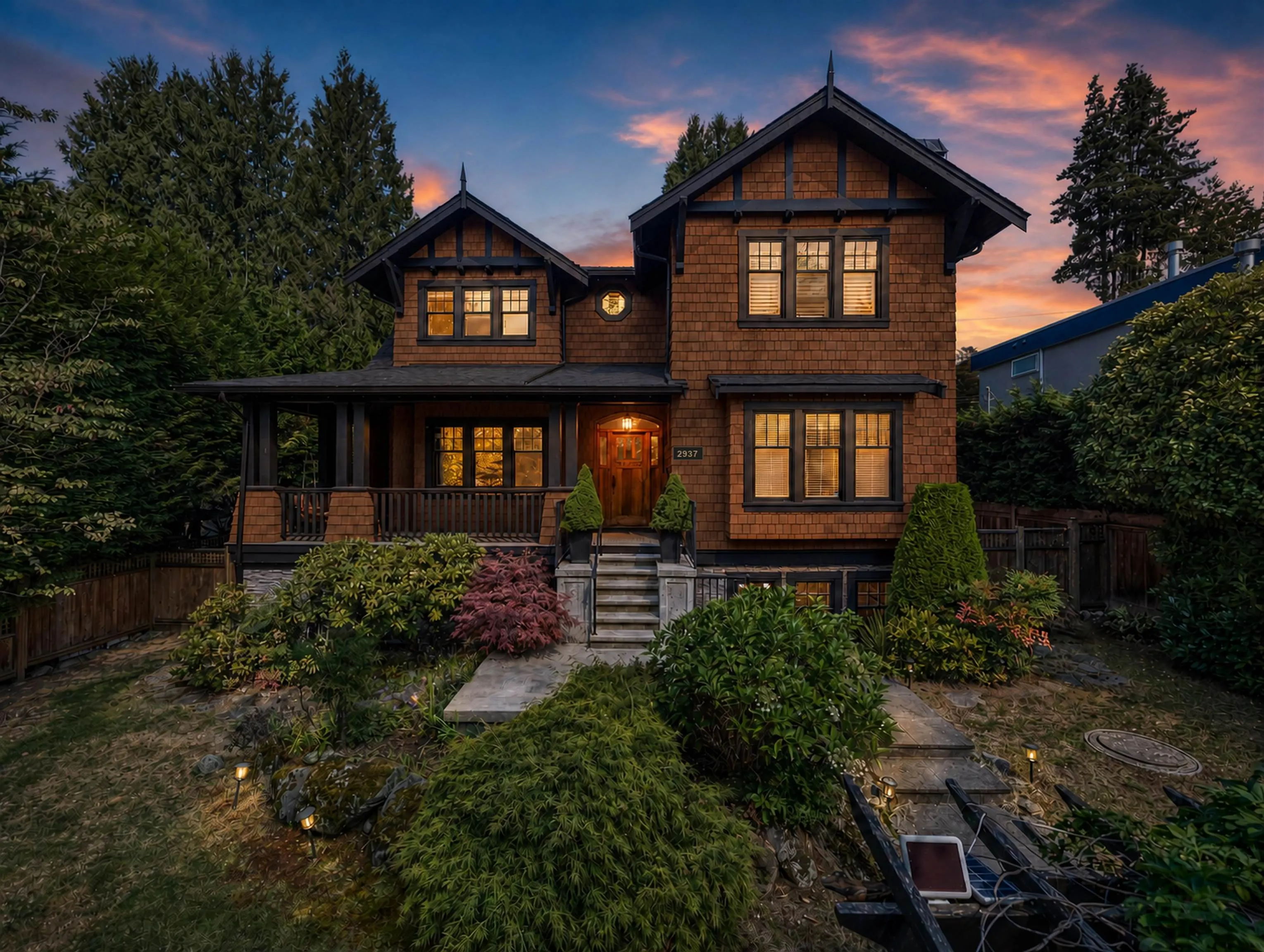 2937 W 45th Avenue