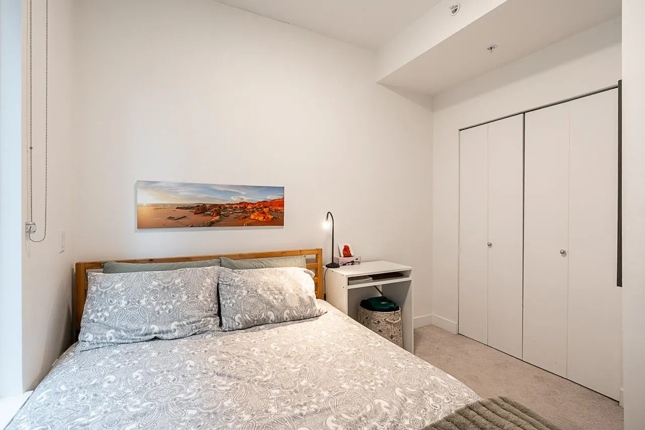 489 W 26th Avenue #108