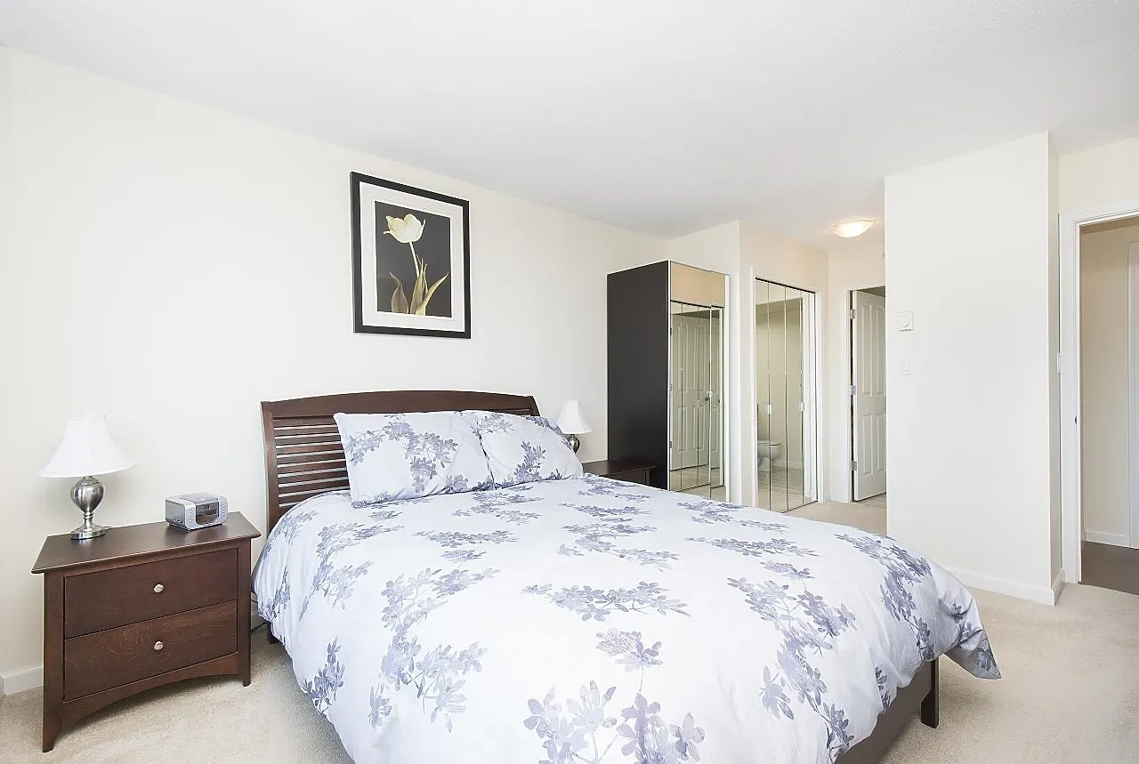 5848 Olive Avenue #605