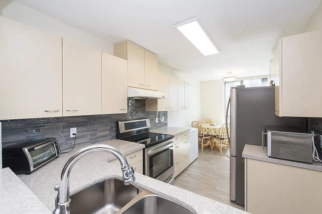 5848 Olive Avenue #605