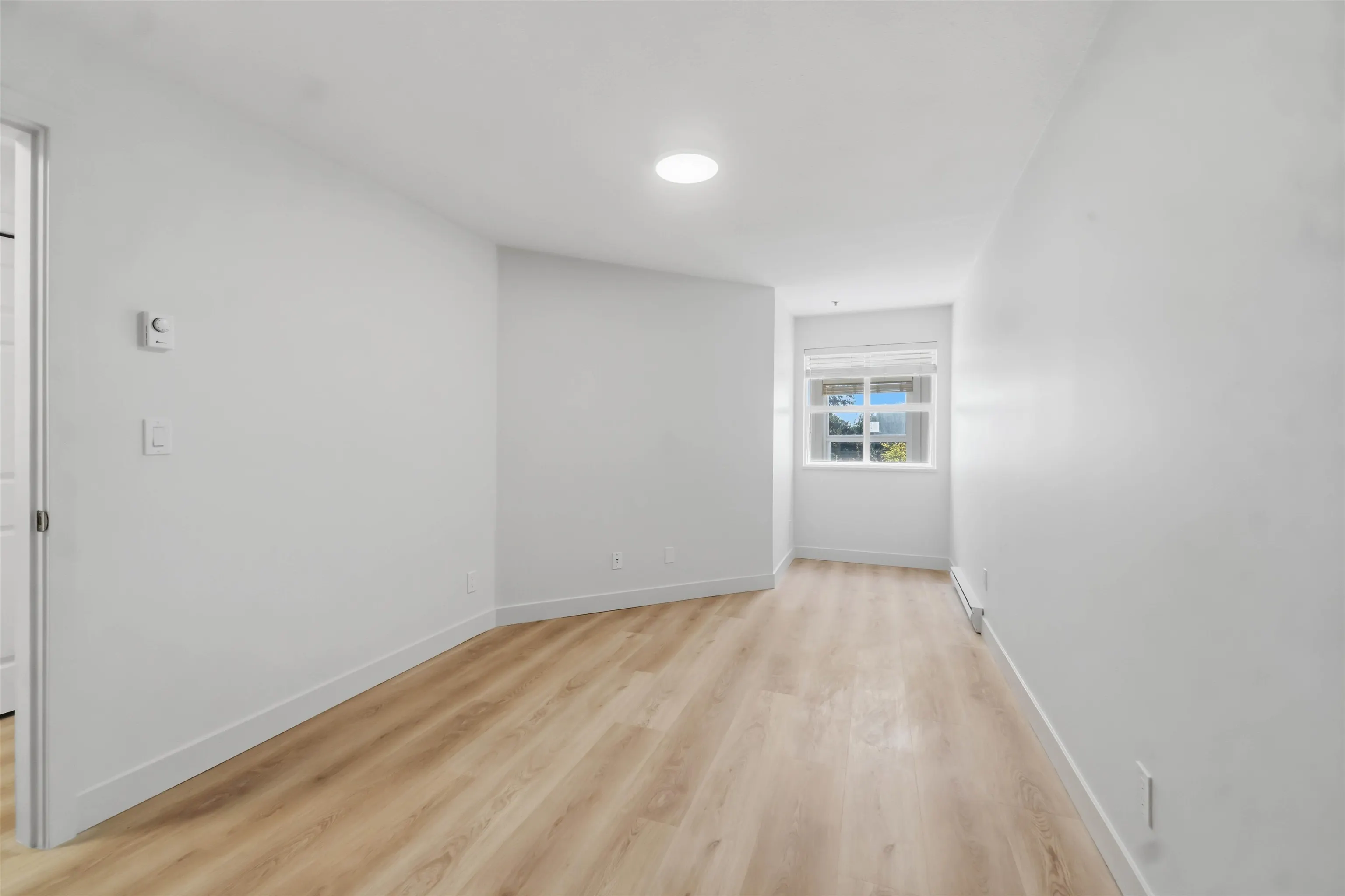 2928 Commercial Drive #306