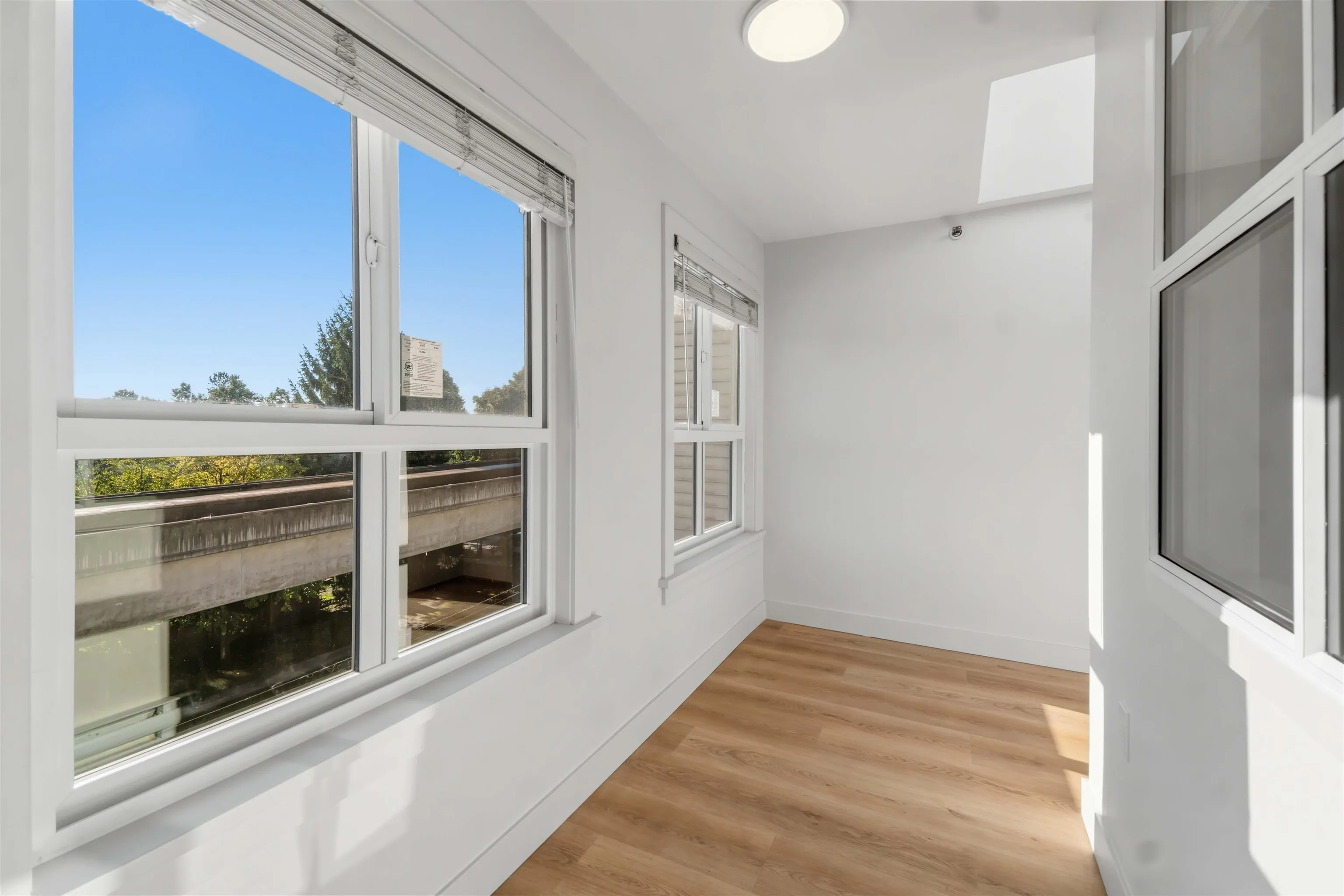 2928 Commercial Drive #306