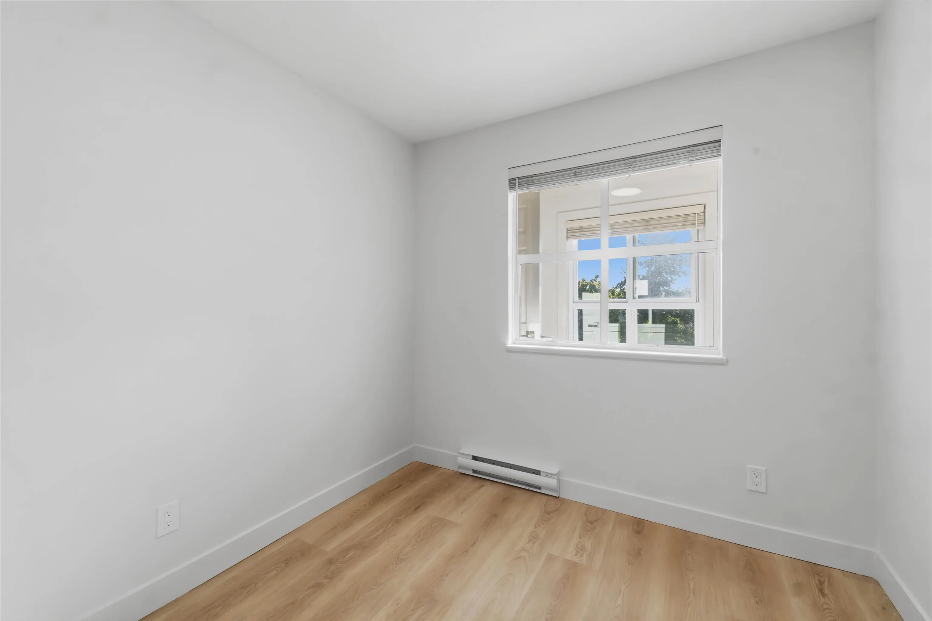 2928 Commercial Drive #306