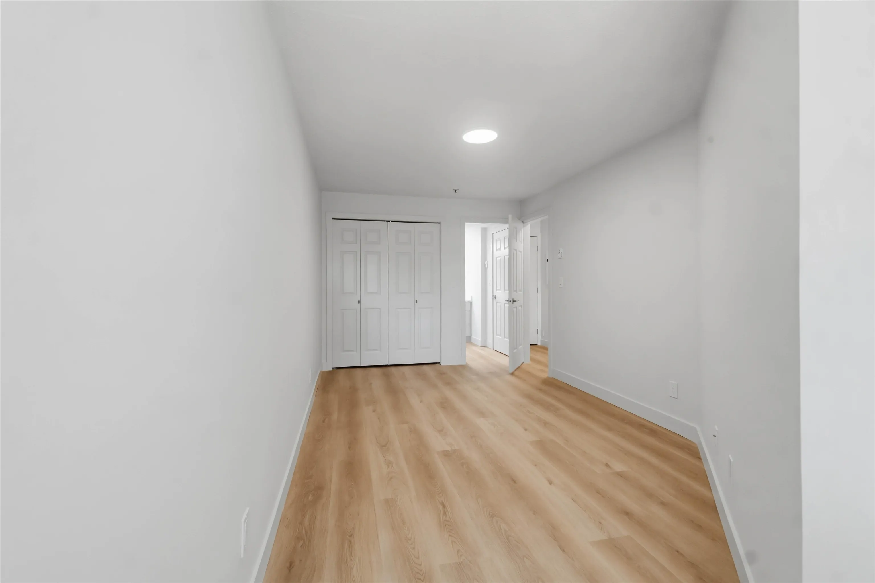 2928 Commercial Drive #306