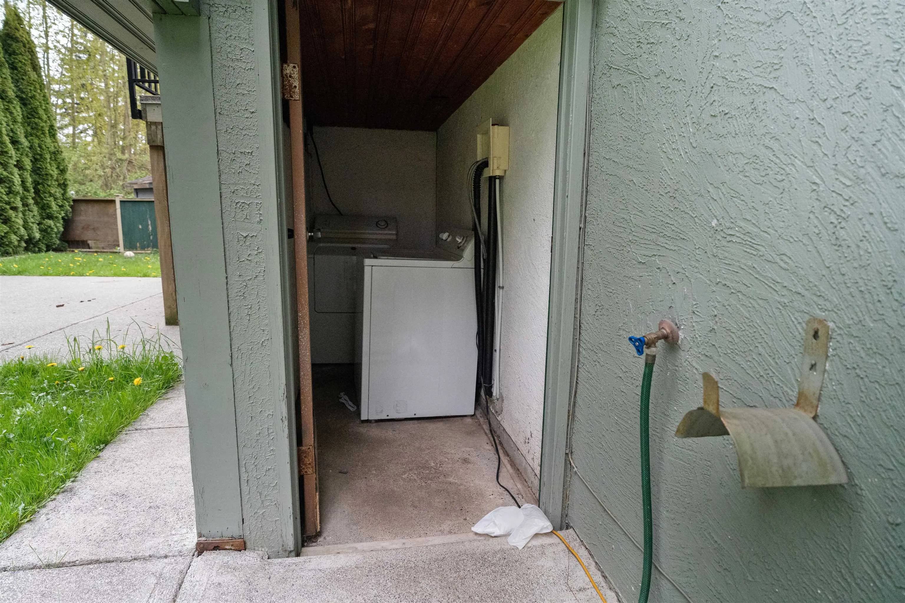 11516 Parkwood Place