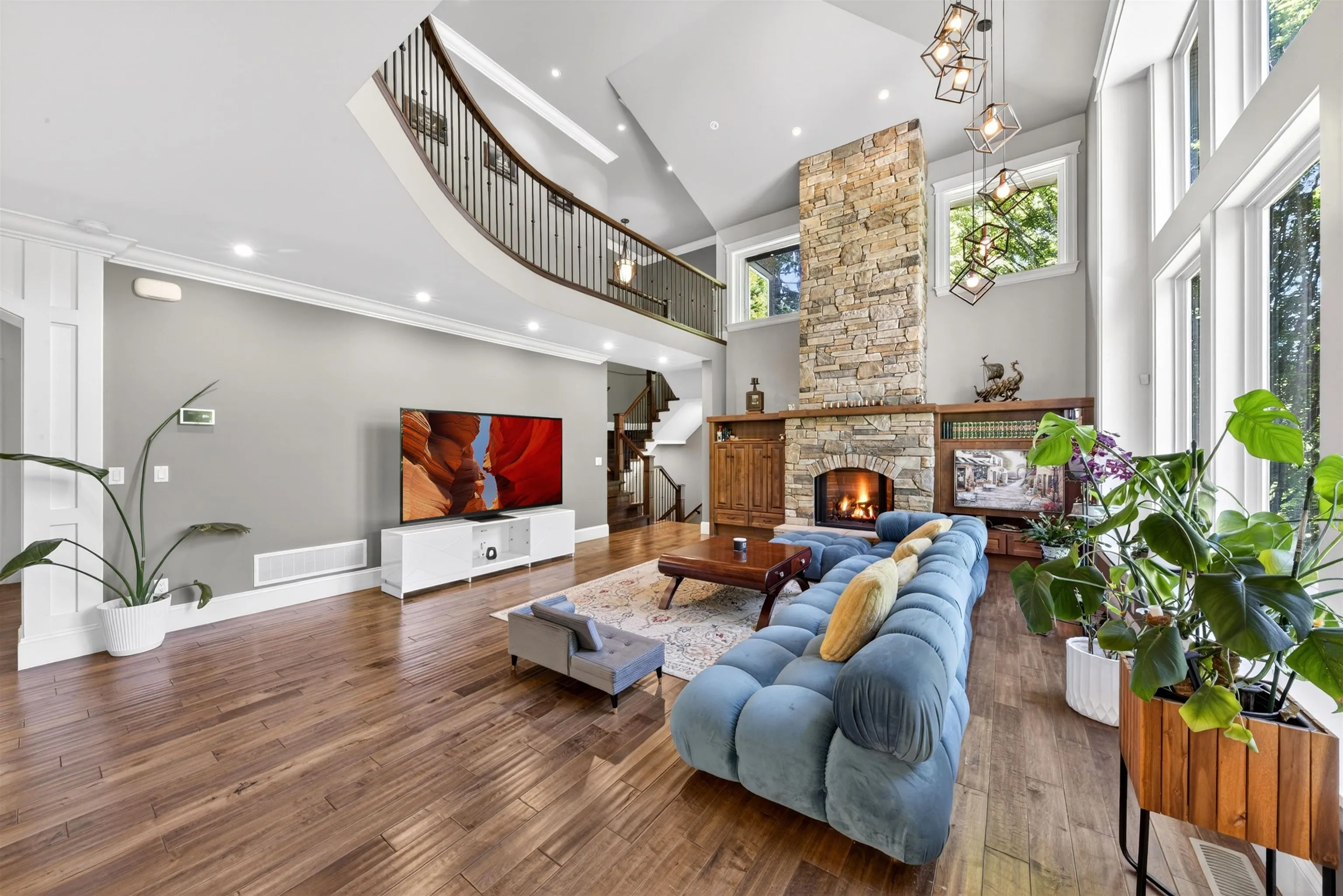 14057 28 Avenue