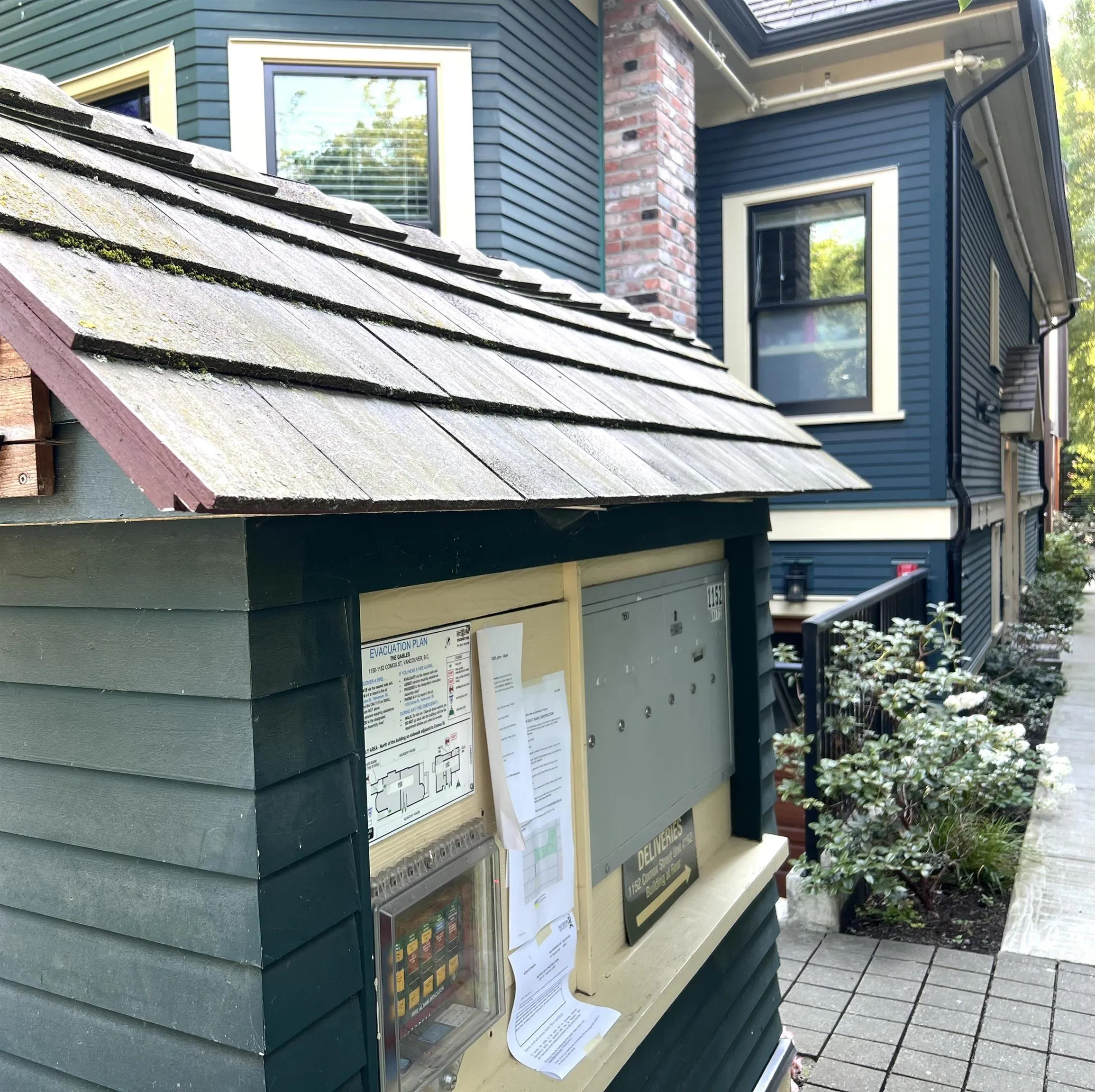 1150 Comox Street #3