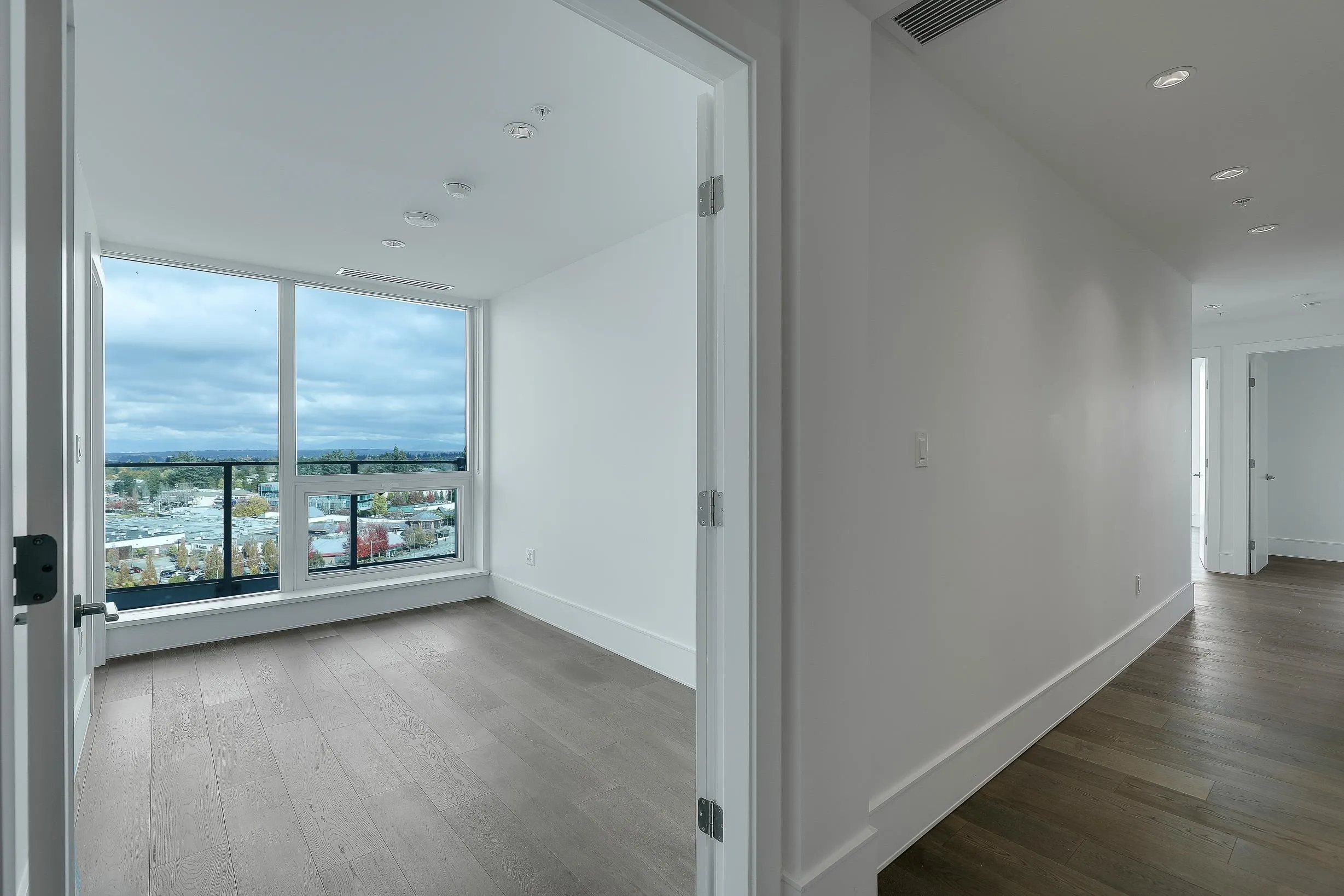 1501 Foster Street #1401