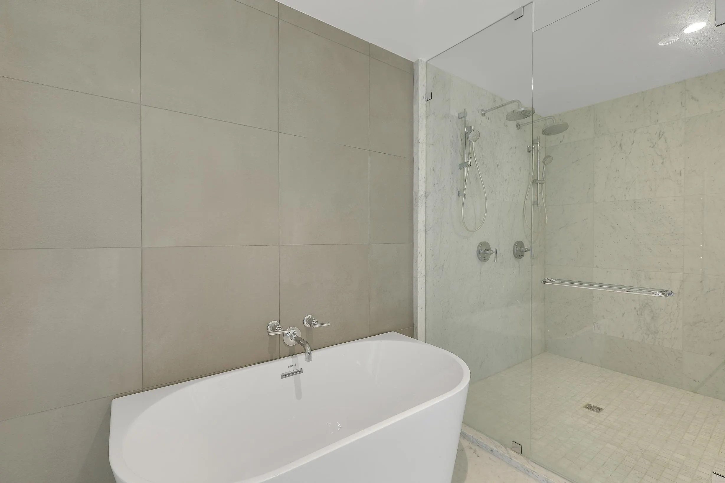 1501 Foster Street #1401
