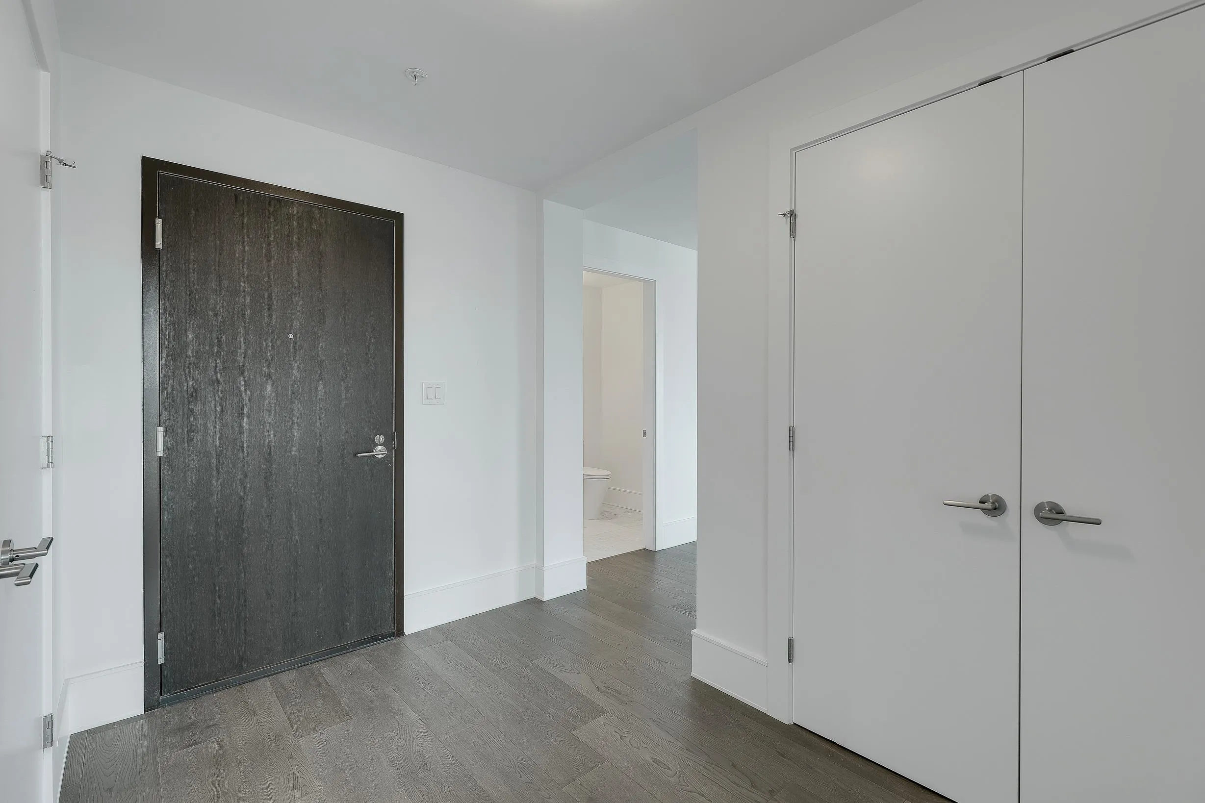 1501 Foster Street #1401