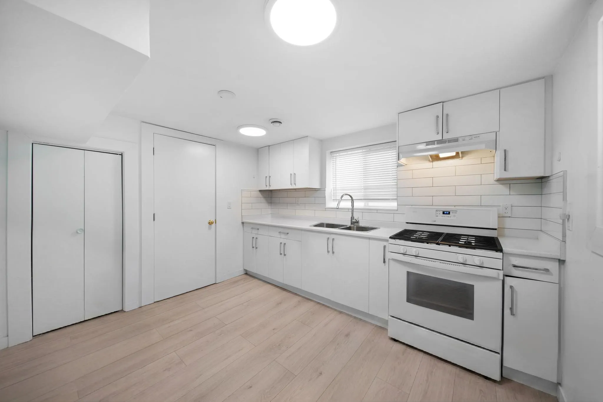 523 Kelly Street