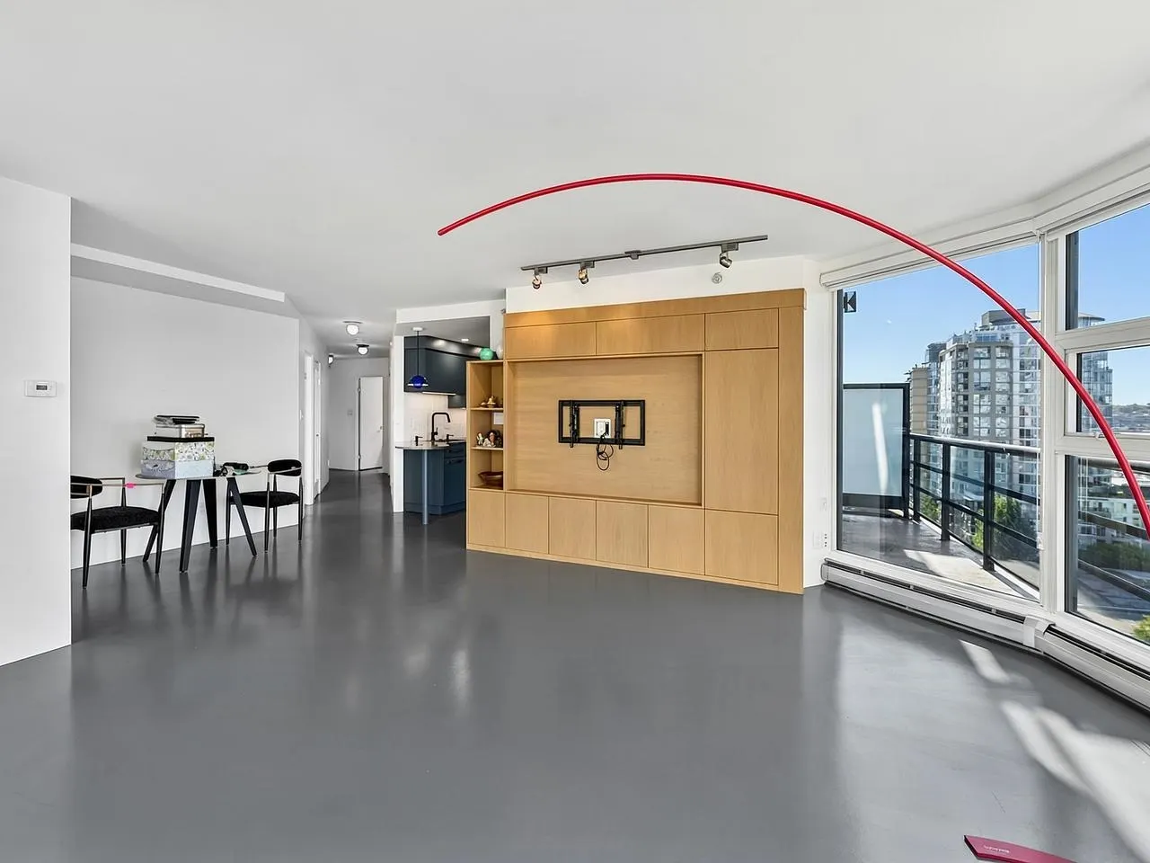 199 Drake Street #15C