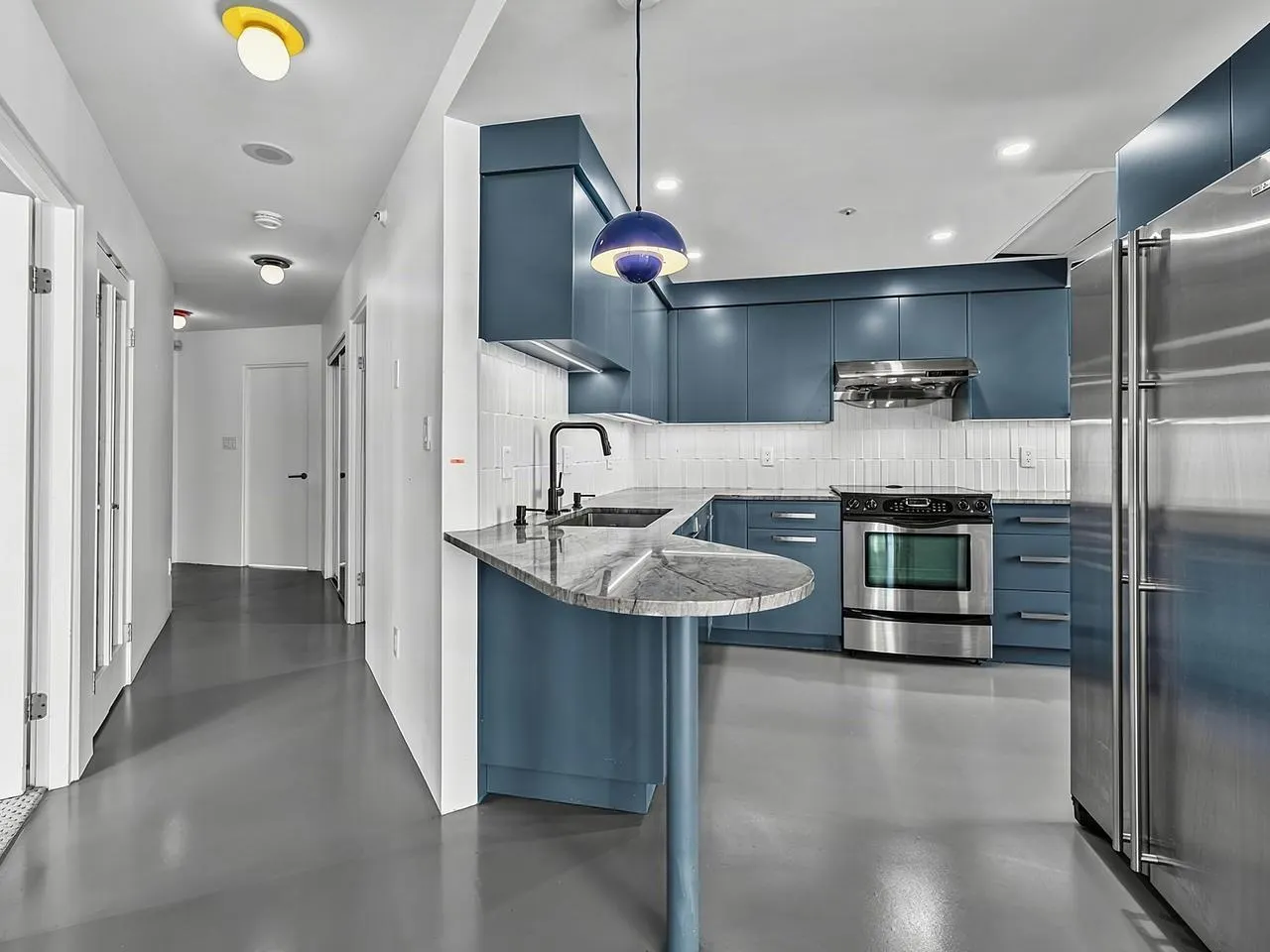 199 Drake Street #15C