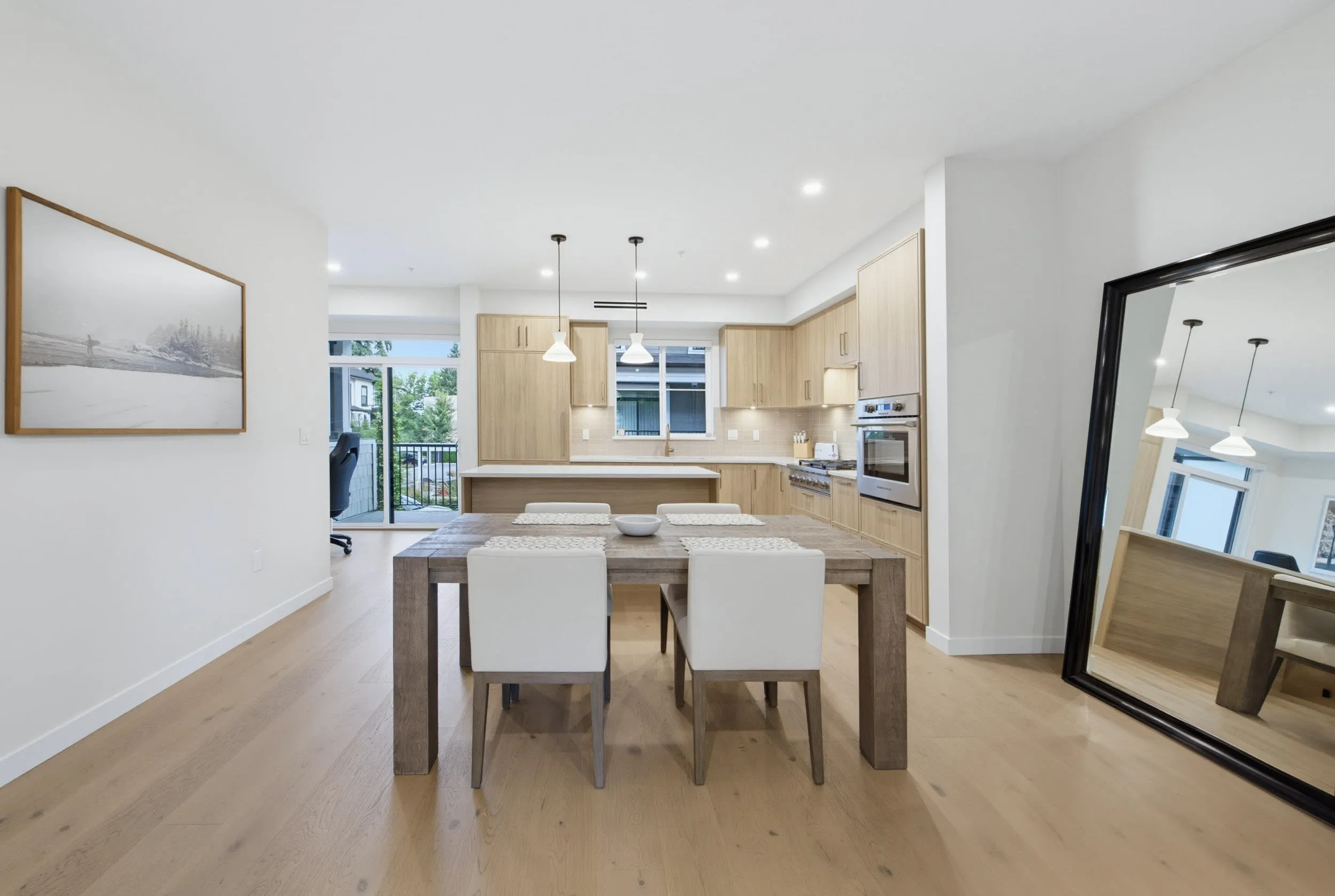 9122 King Street #36