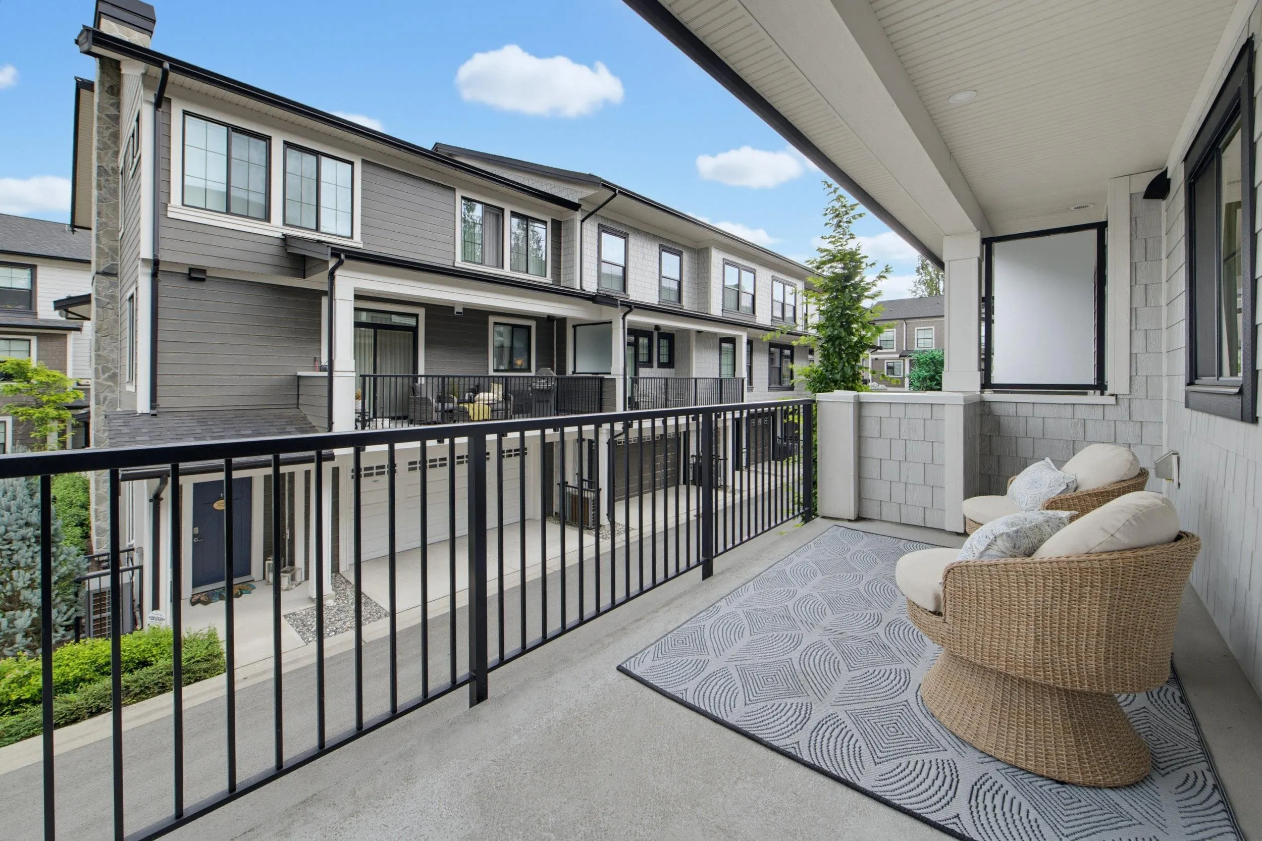 9122 King Street #36