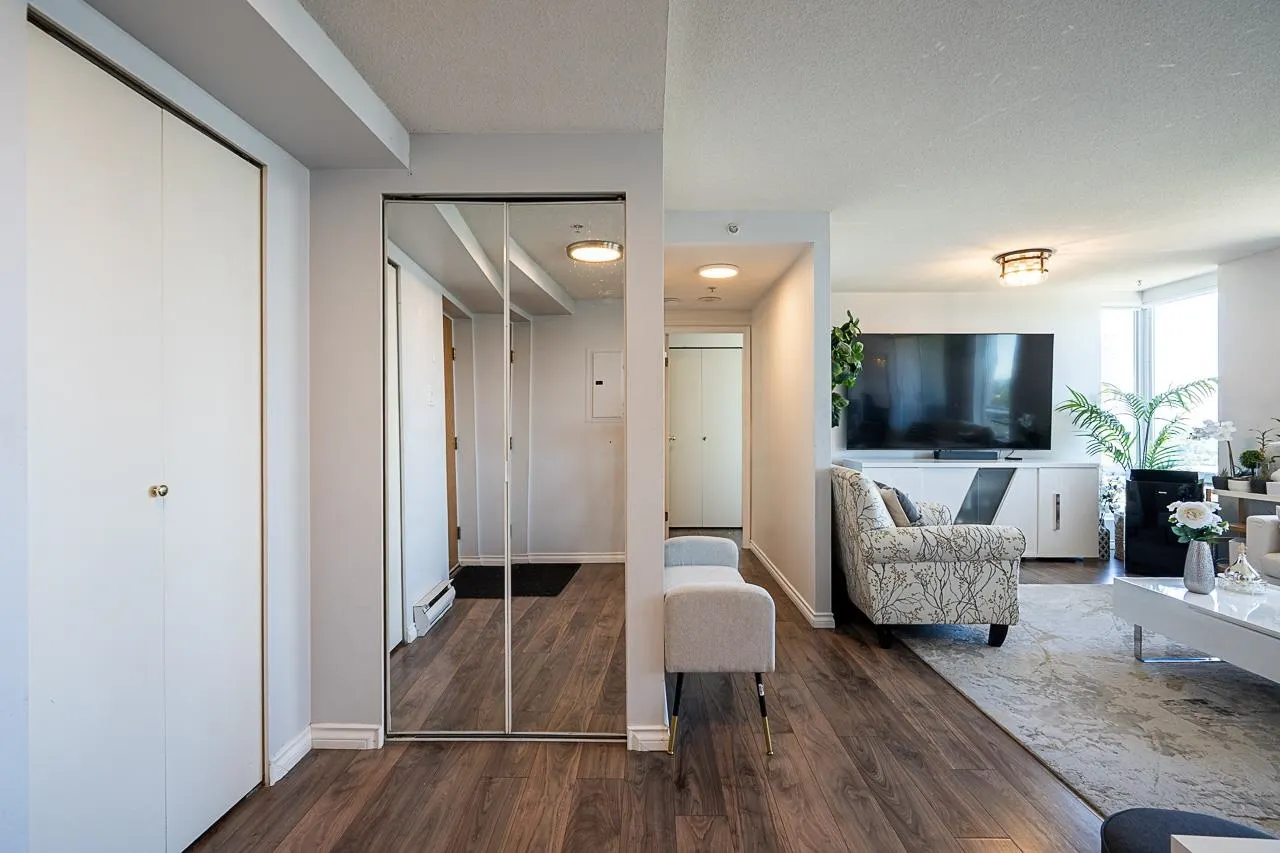 14820 104 Avenue #1102