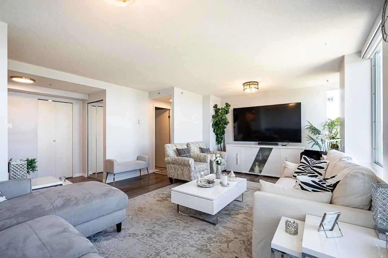 14820 104 Avenue #1102