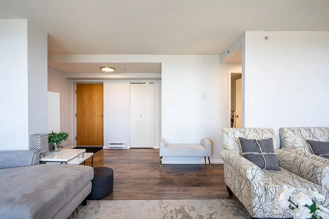 14820 104 Avenue #1102